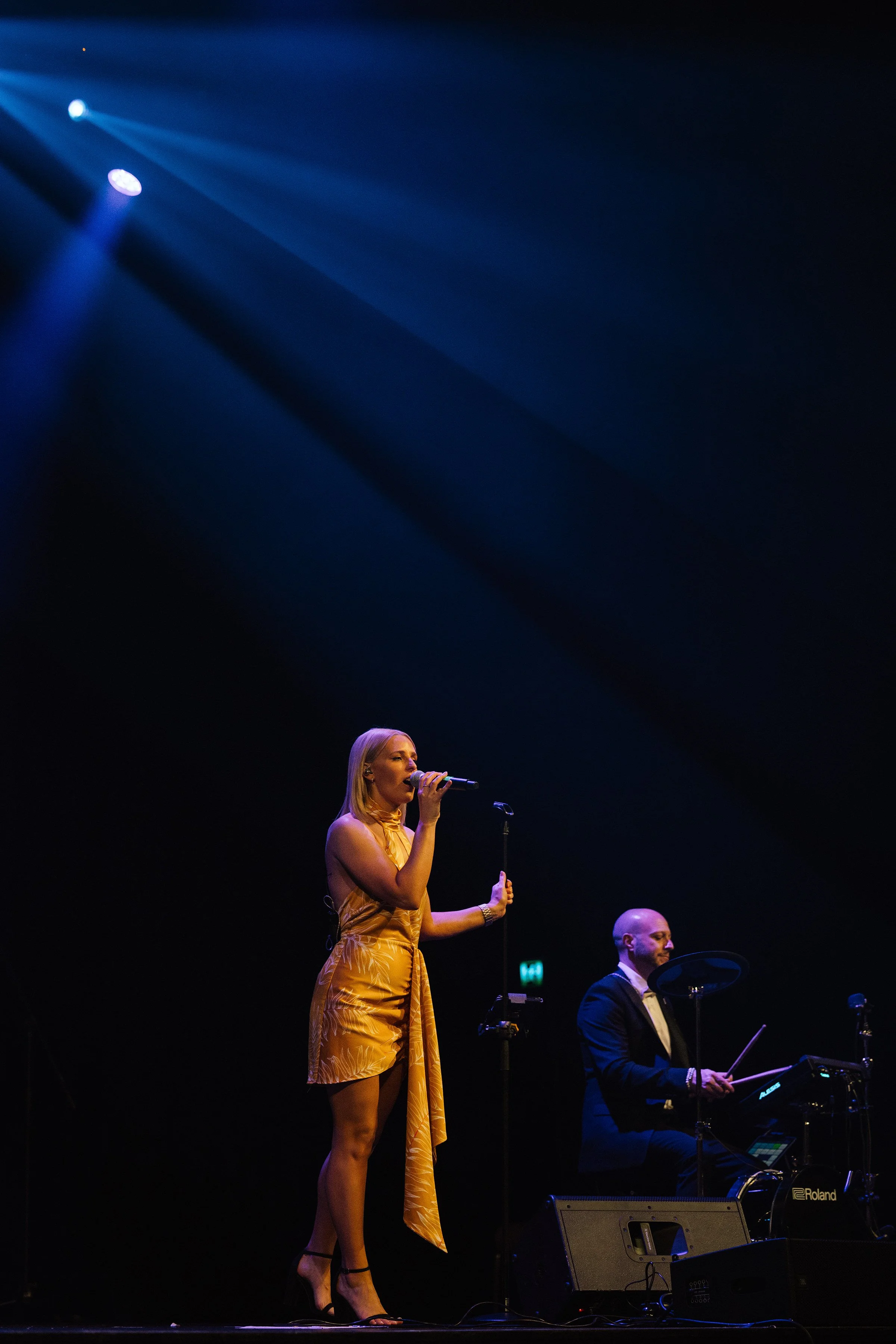 Gemini Duo performing at Gold Plate Awards