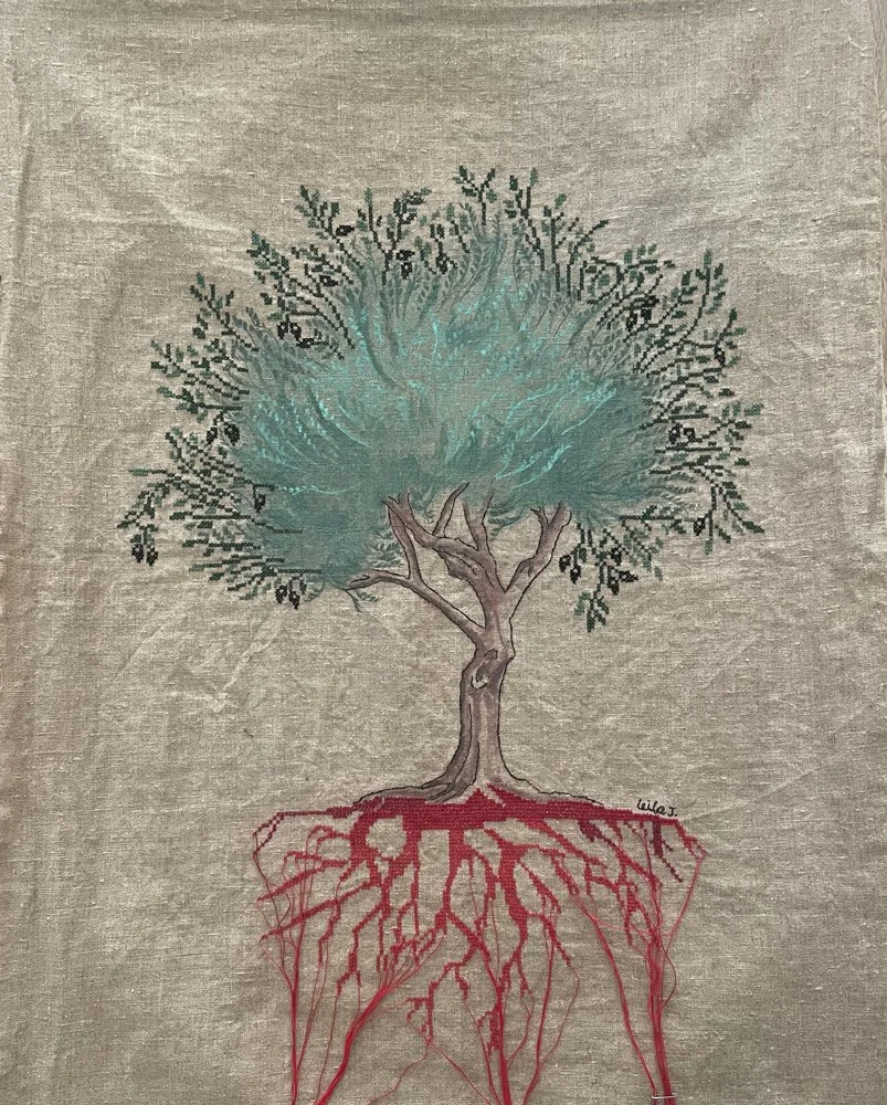 Homeless olive tree 3 / 75 x 107 cm / thread & paint on linen 