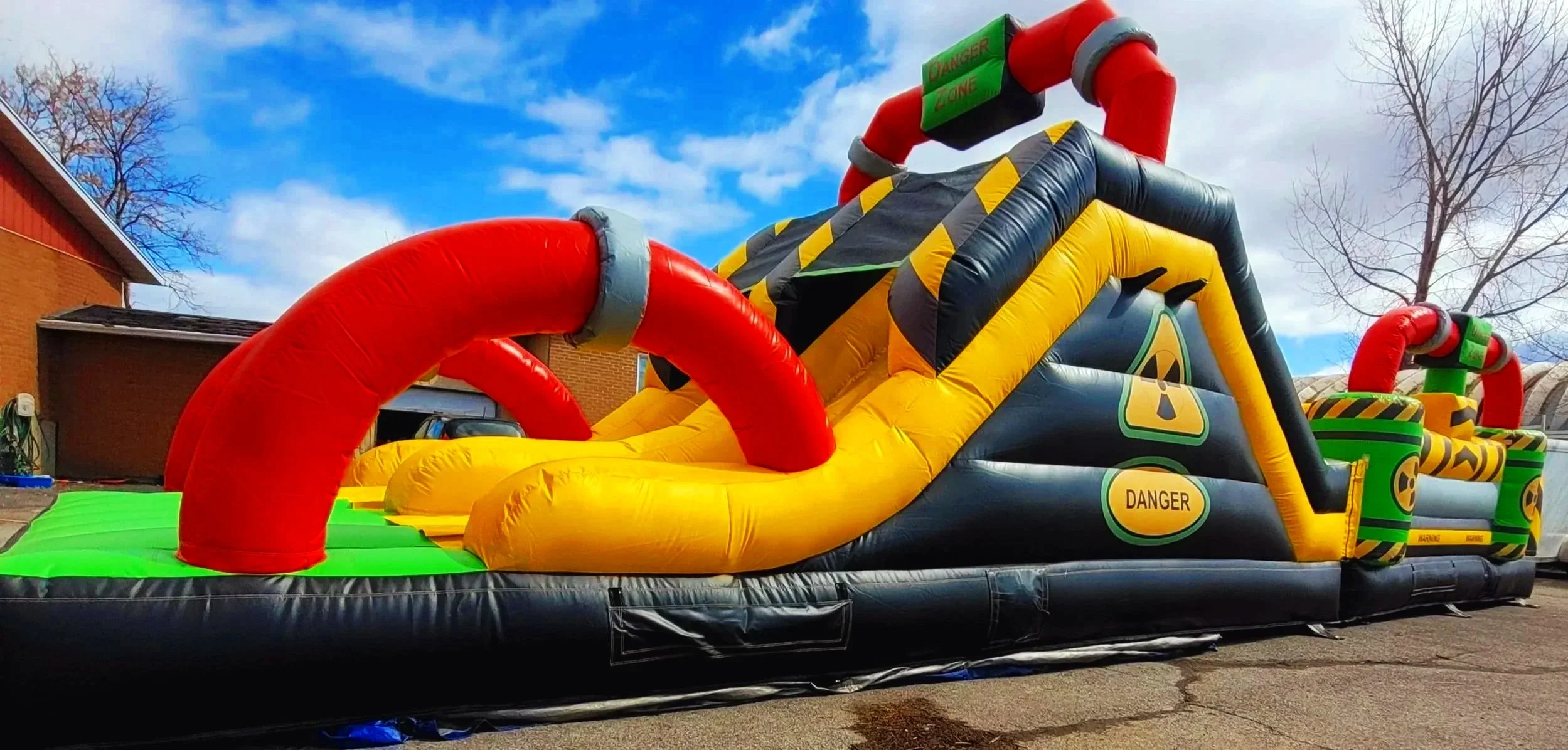 Course-extrême-jeu-gonflable-location