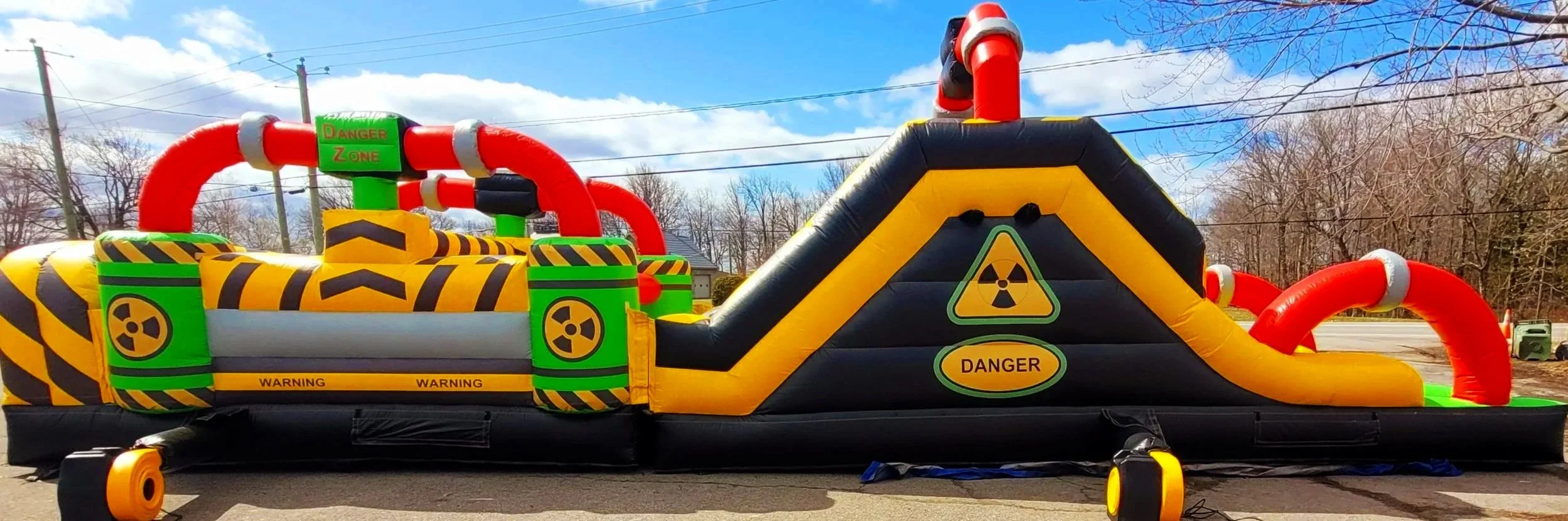 Course-extrême-jeu-gonflable-droit