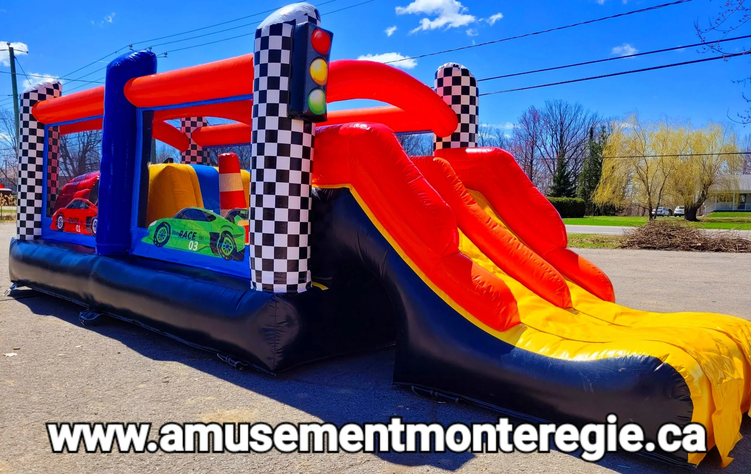Course-obstacle-gonflable-racing