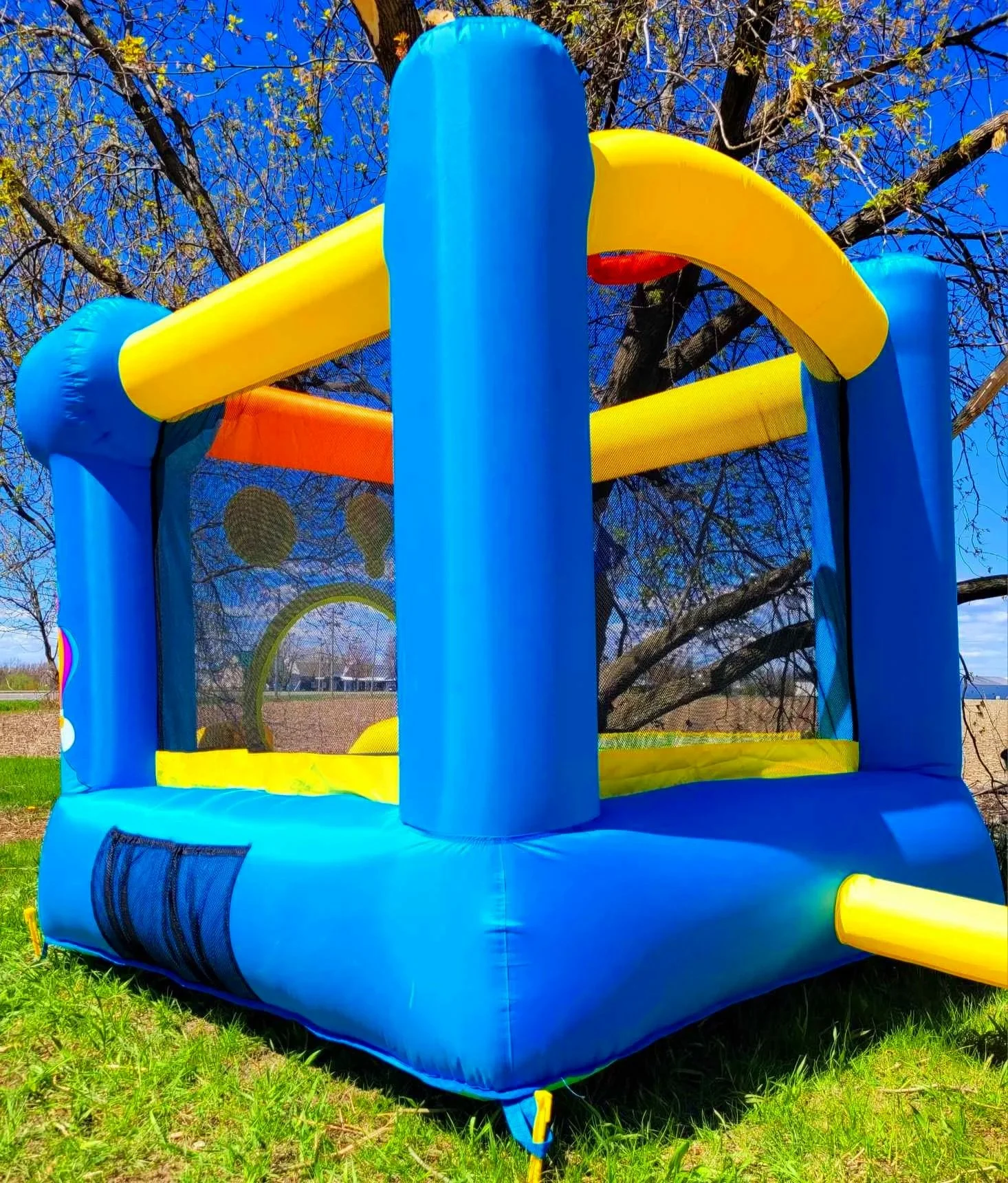 derrière Jeu petit mongolfière