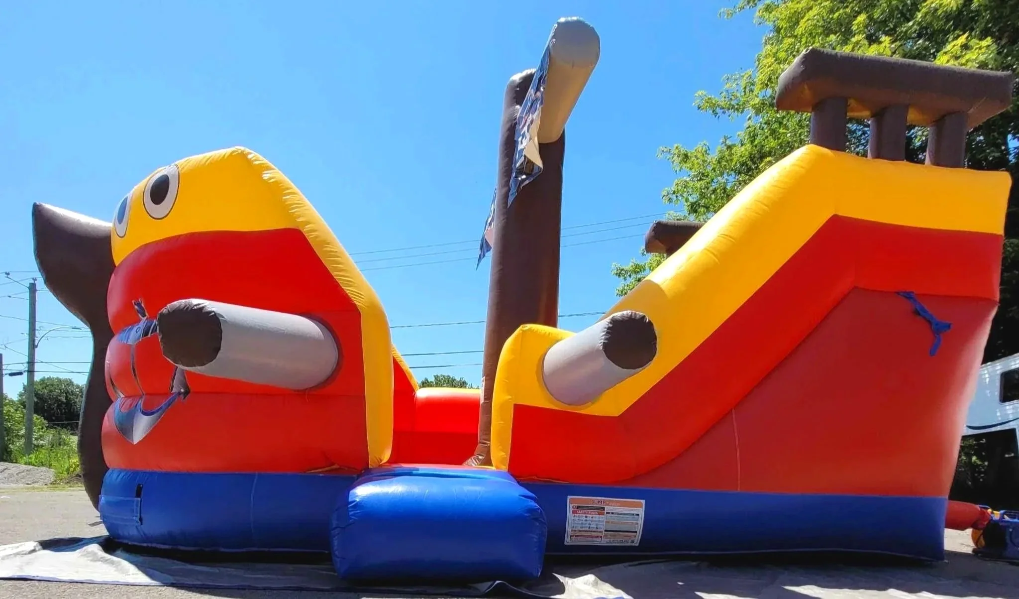 Jeu gonflable location pirate1