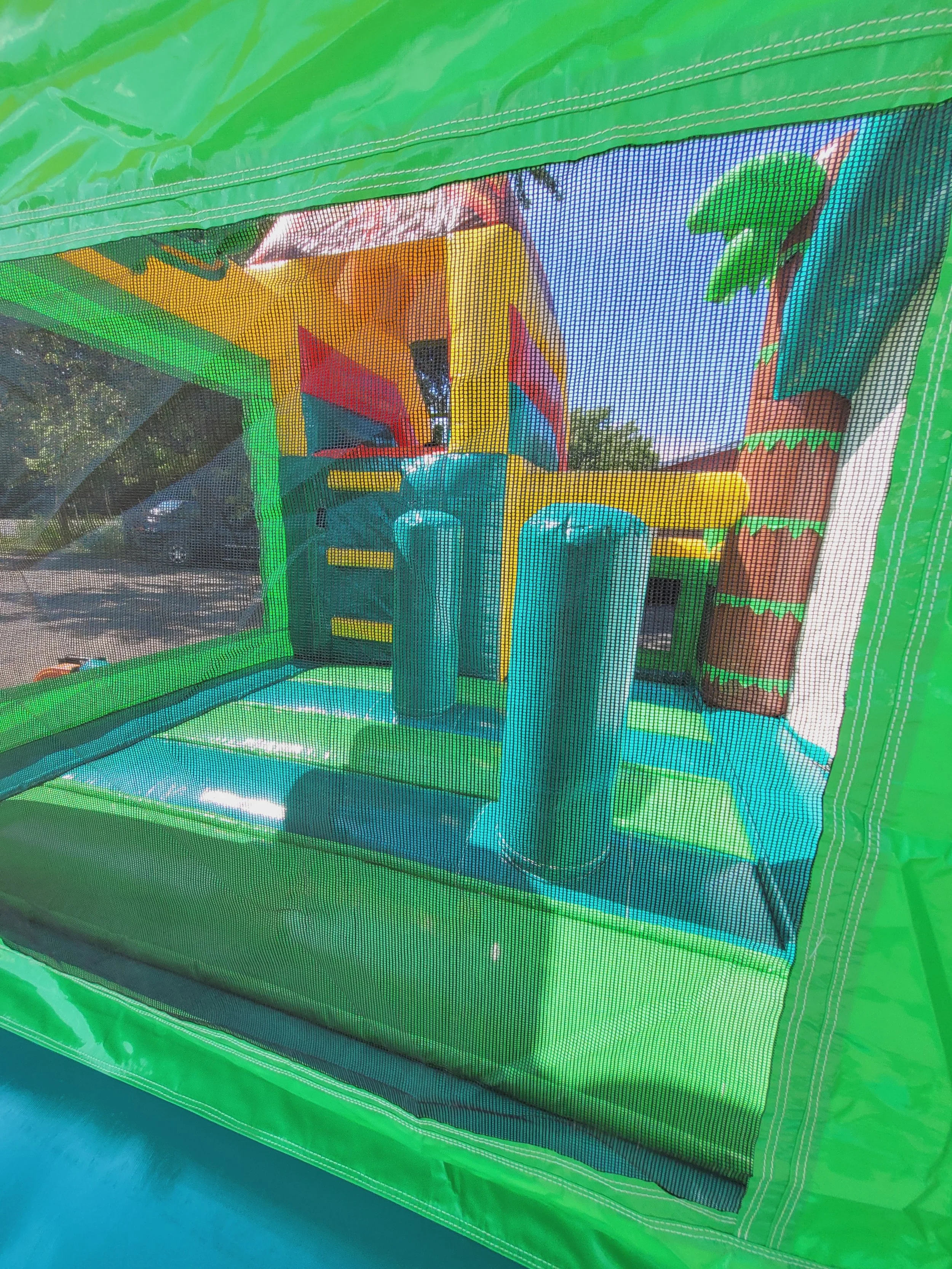 Jeu-gonflable-volcanosaure5