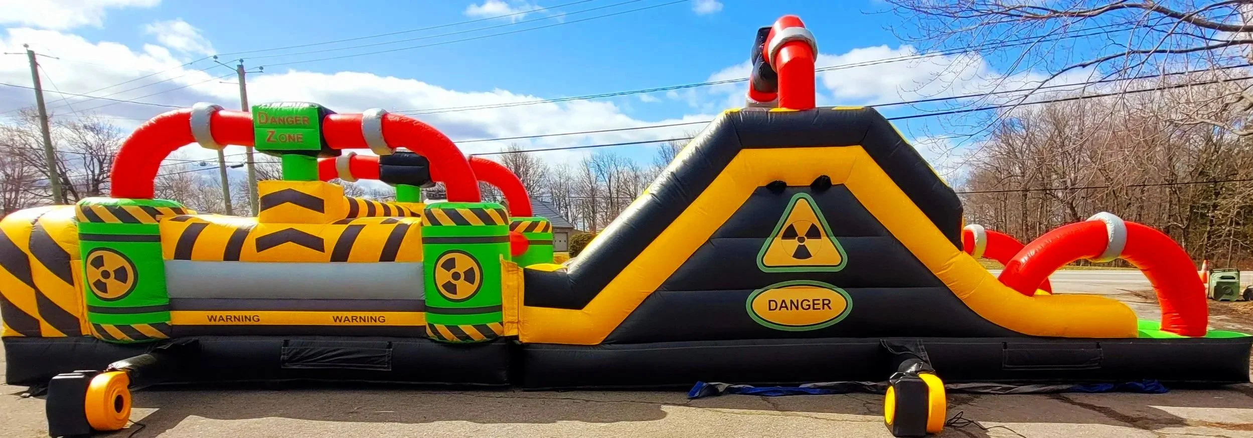 Course-extrême-jeu-gonflable-droit