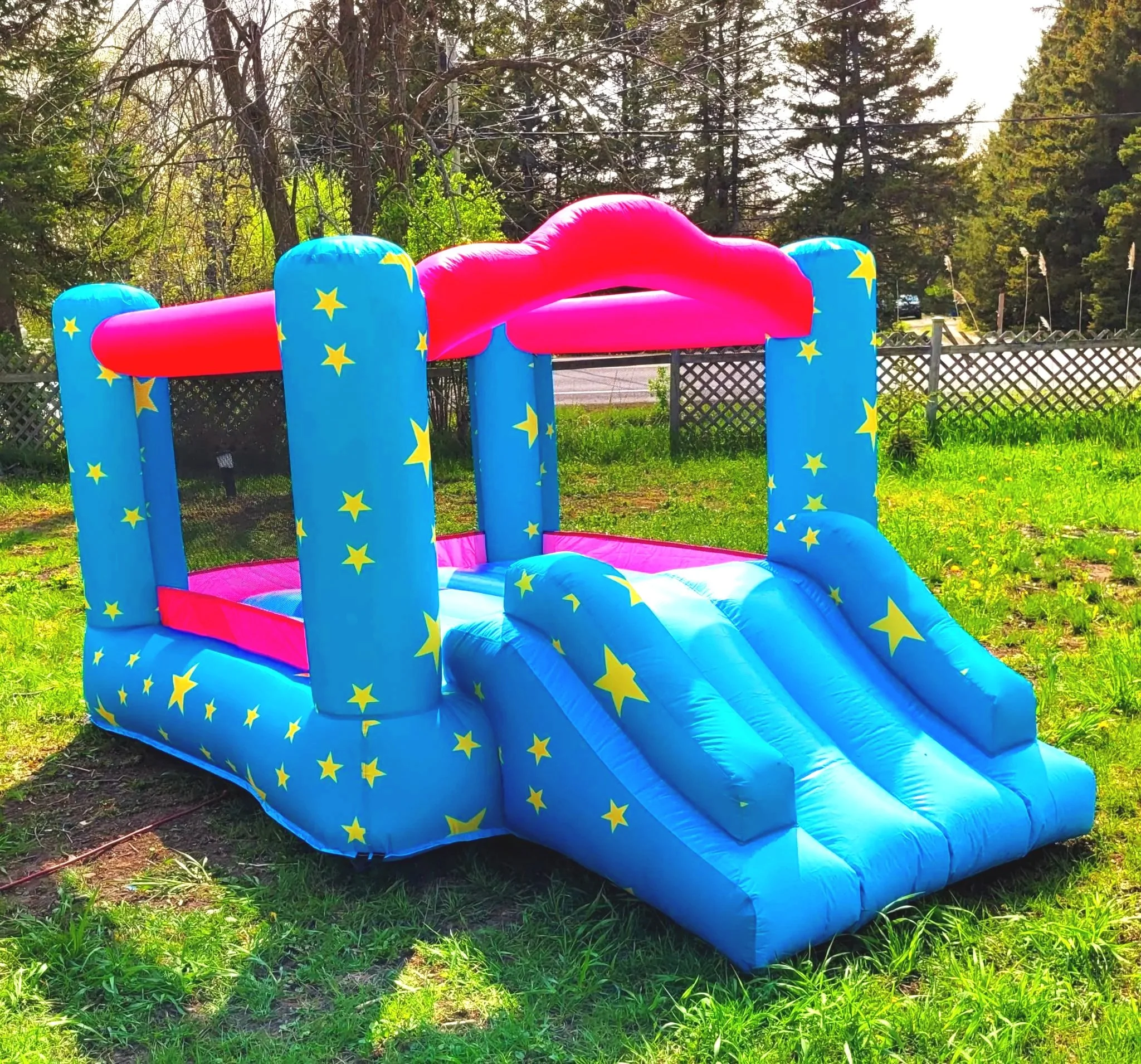 jeu gonflable à louer de style château de fée