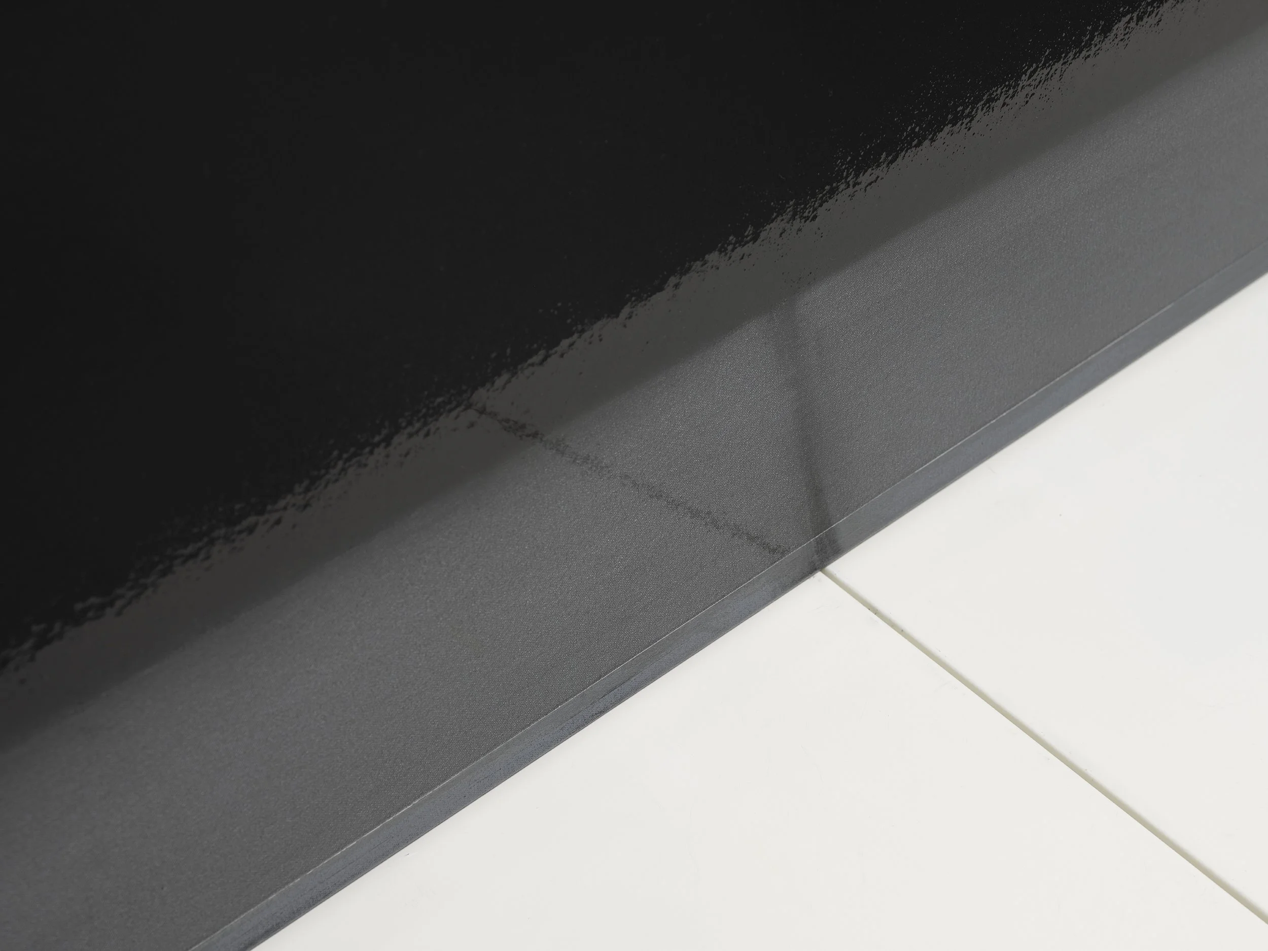 Desktop 2, 2026, 60x101cm, acrylic & varnish on canvas (detail)