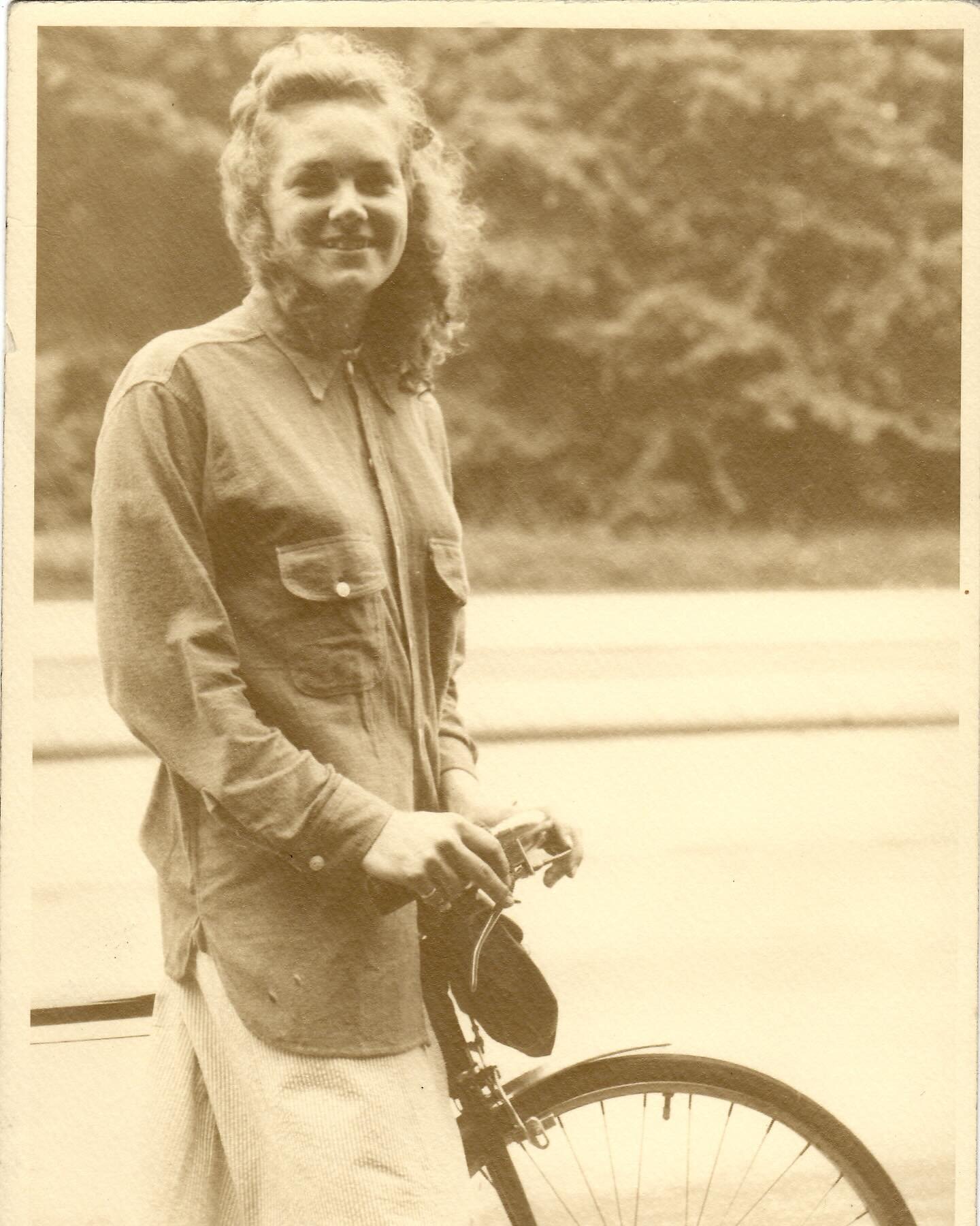 Happy Birthday Norma Jean!

Norma Jean is my Grandmother, who just happened to set the women&rsquo;s record in 1948 riding from New York to San Diego (it took 53 days). She called her bike the Chariot that&rsquo;s what the shop is named after. 

She 