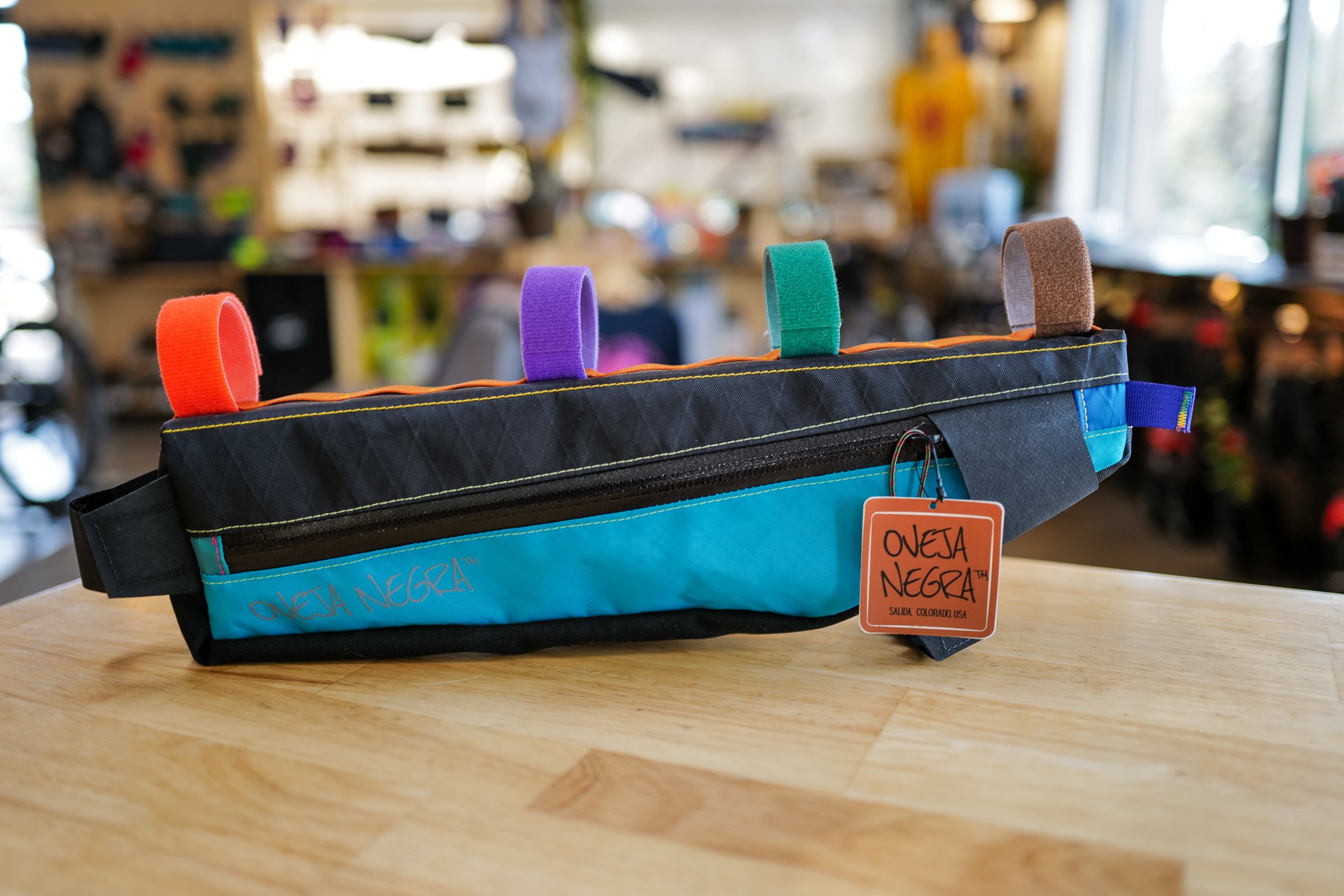 Oveja Negra 1/2 Pack™ 2.0 Frame Bag