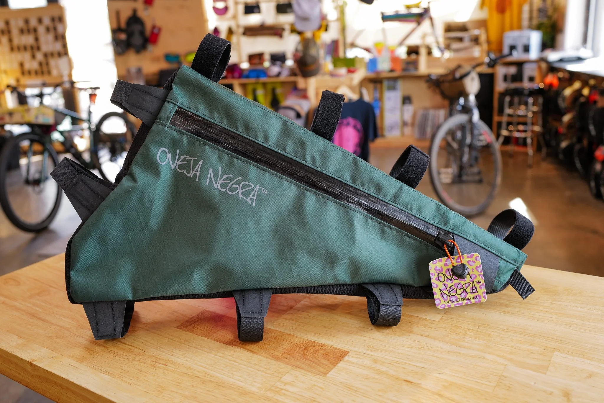 Oveja Negra Bodega Full Frame Bag