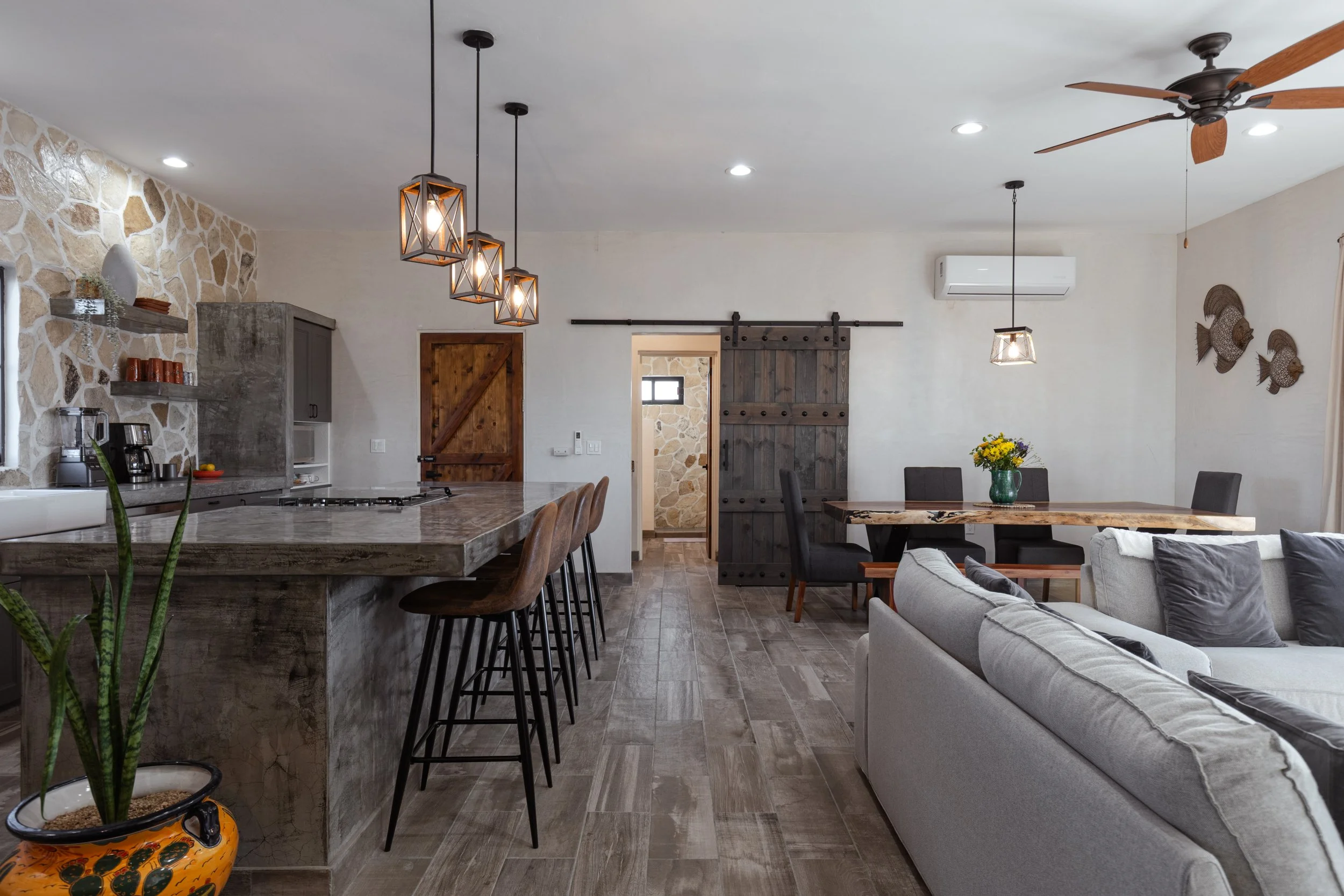 Casa Paseo del Mar - Main House-4.jpg