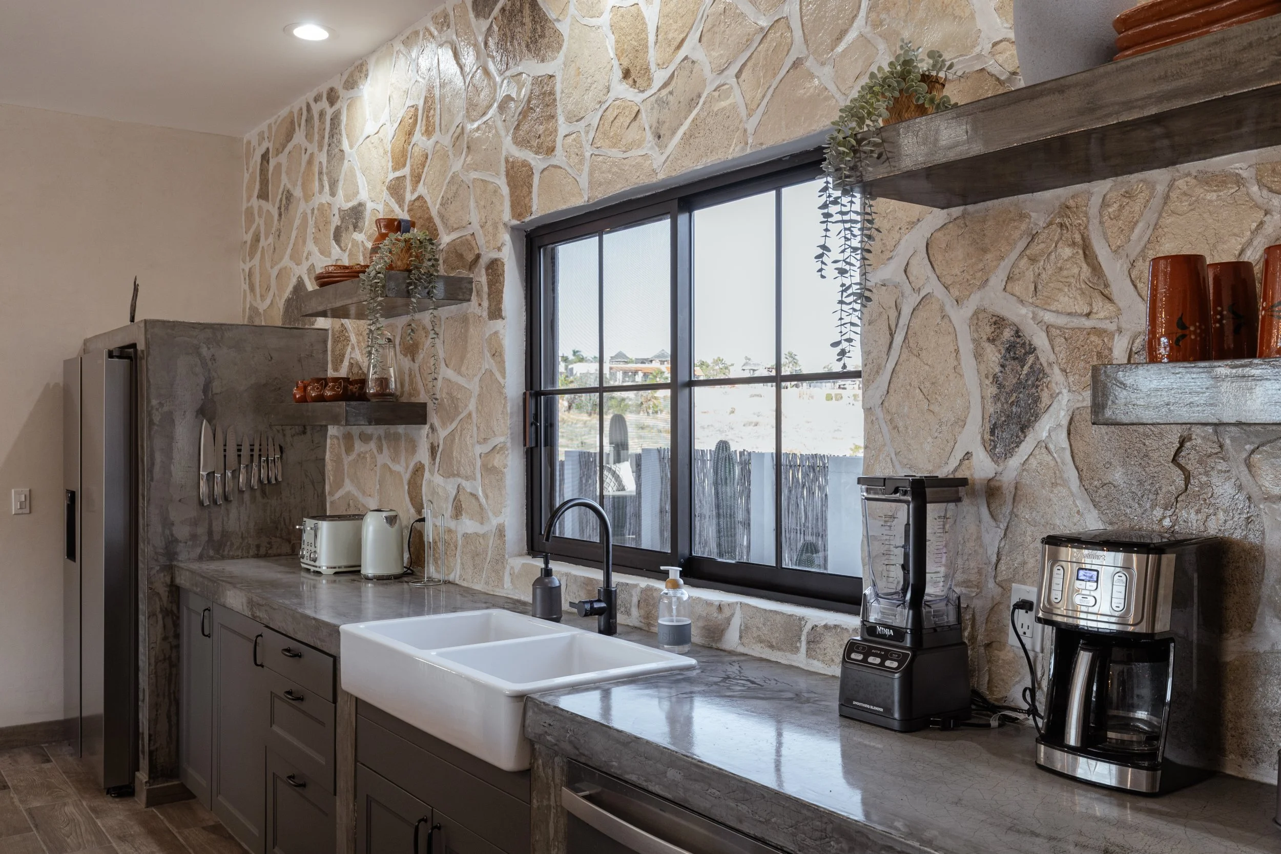 Casa Paseo del Mar - Main House-11.jpg