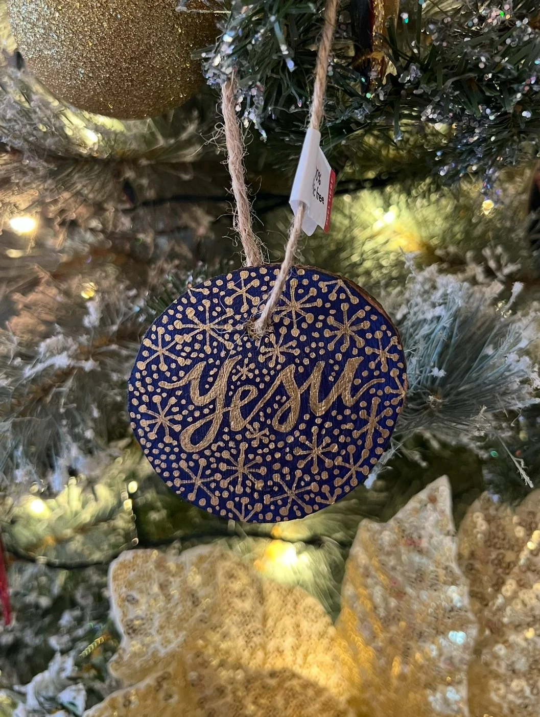 Yesu Decoration, £10