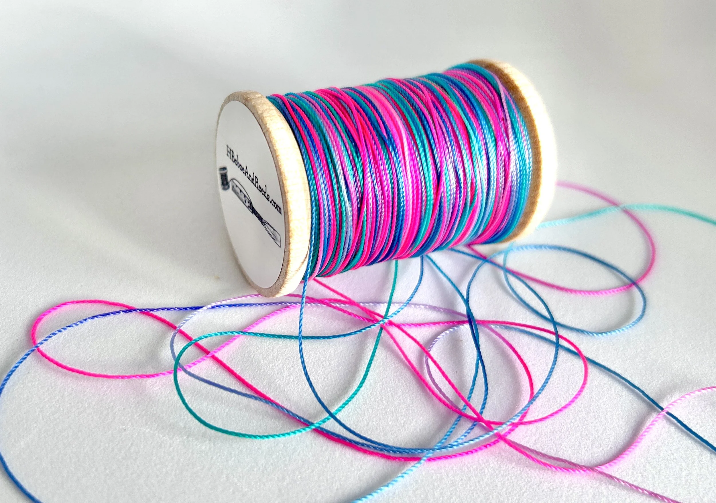 FF Reed Wrapping Thread - Pink & Teal