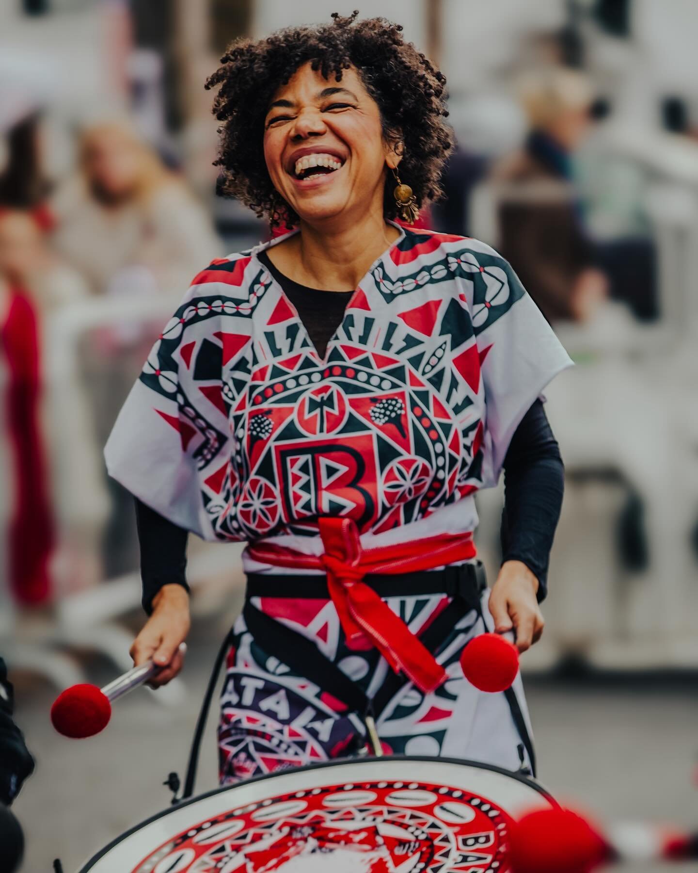 Every year on April 23rd, National Take a Chance Day encourages us to break out of our comfort zone.

Take that opportunity to do that this weekend Sunday 2pm-3:30pm with @batalanewyork at @cumbedance for Afro Brazilian drumming class. 

🥁 #National