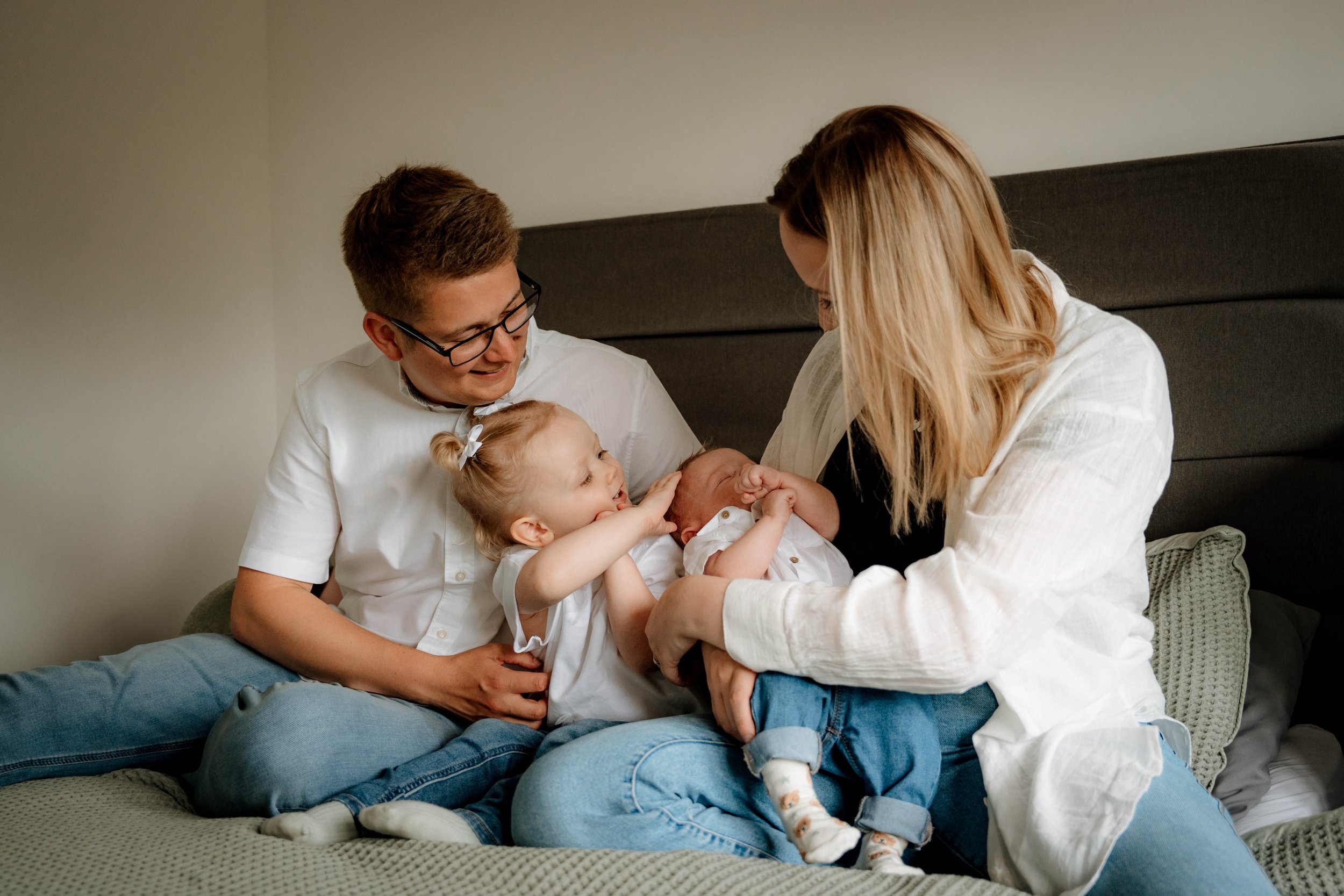 EWfamily-4.jpg