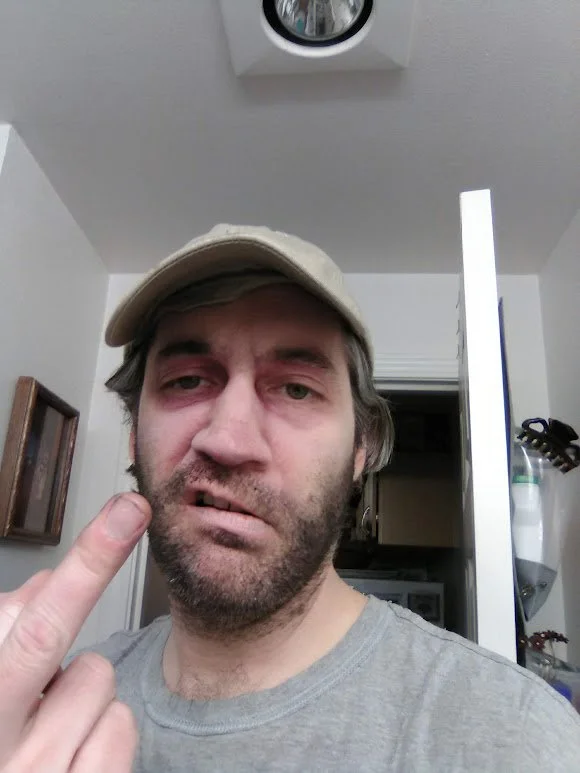 The "Larry" makeup complete