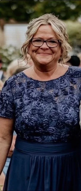LEANN GROSS