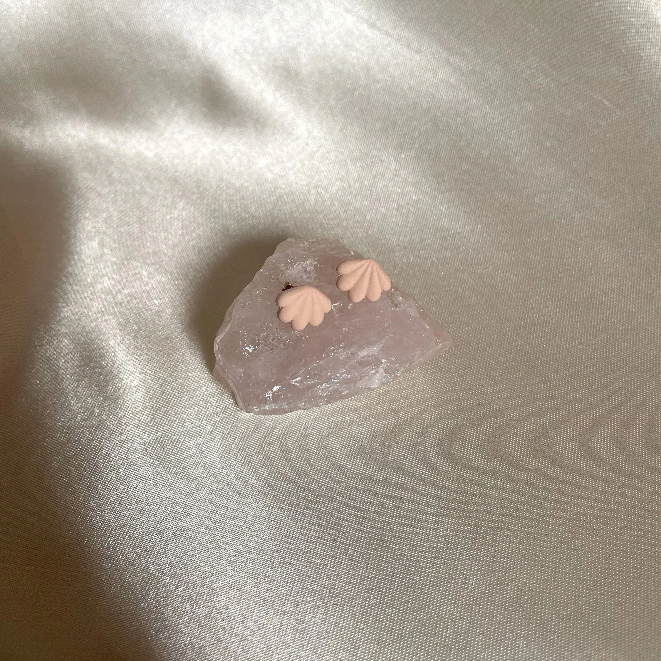 https://i.etsystatic.com/45481207/r/il/b6c2c1/5168465095/il_fullxfull.5168465095_cre8.jpg