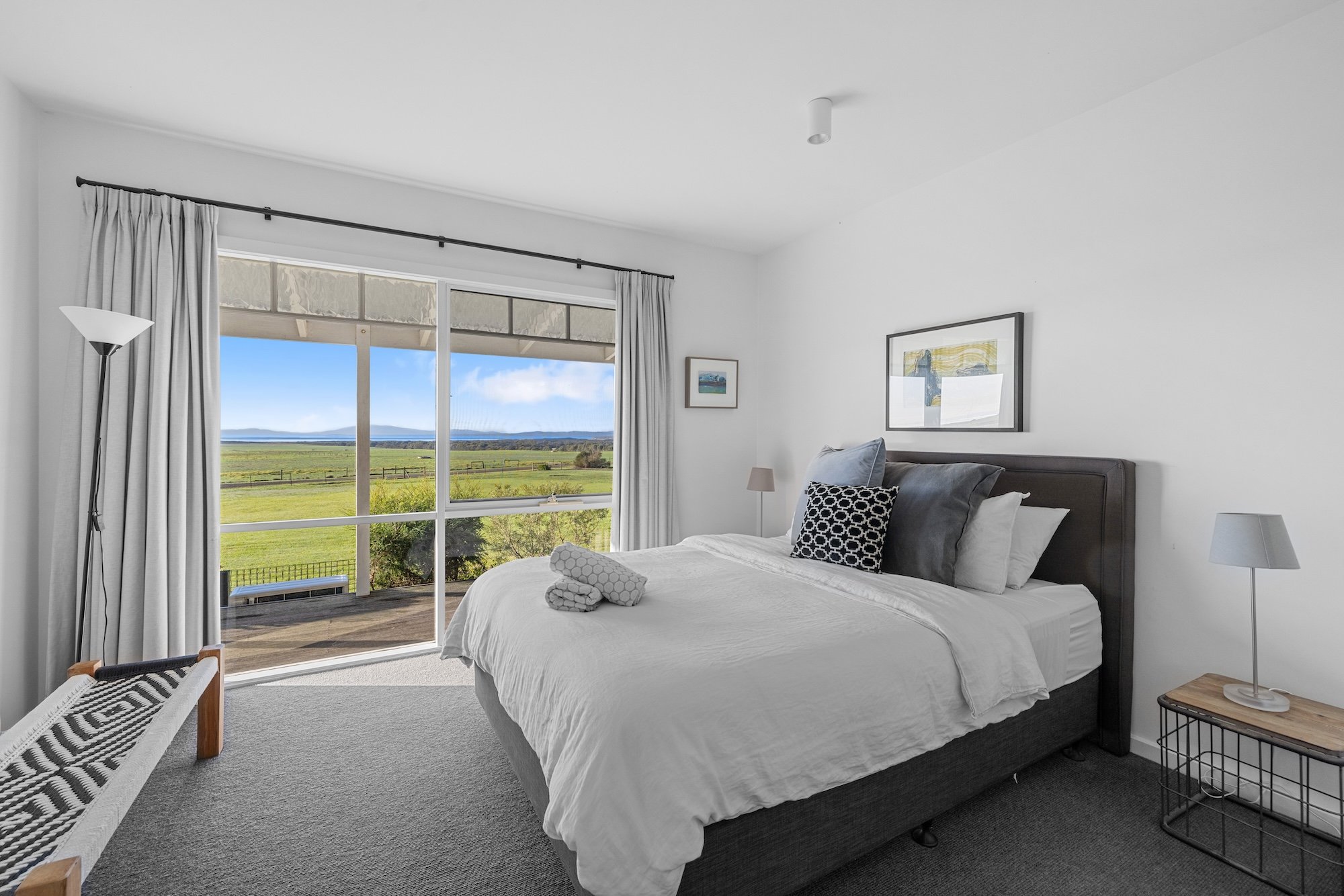 015_Open2view_ID954146-10_Tingara_Close.jpg