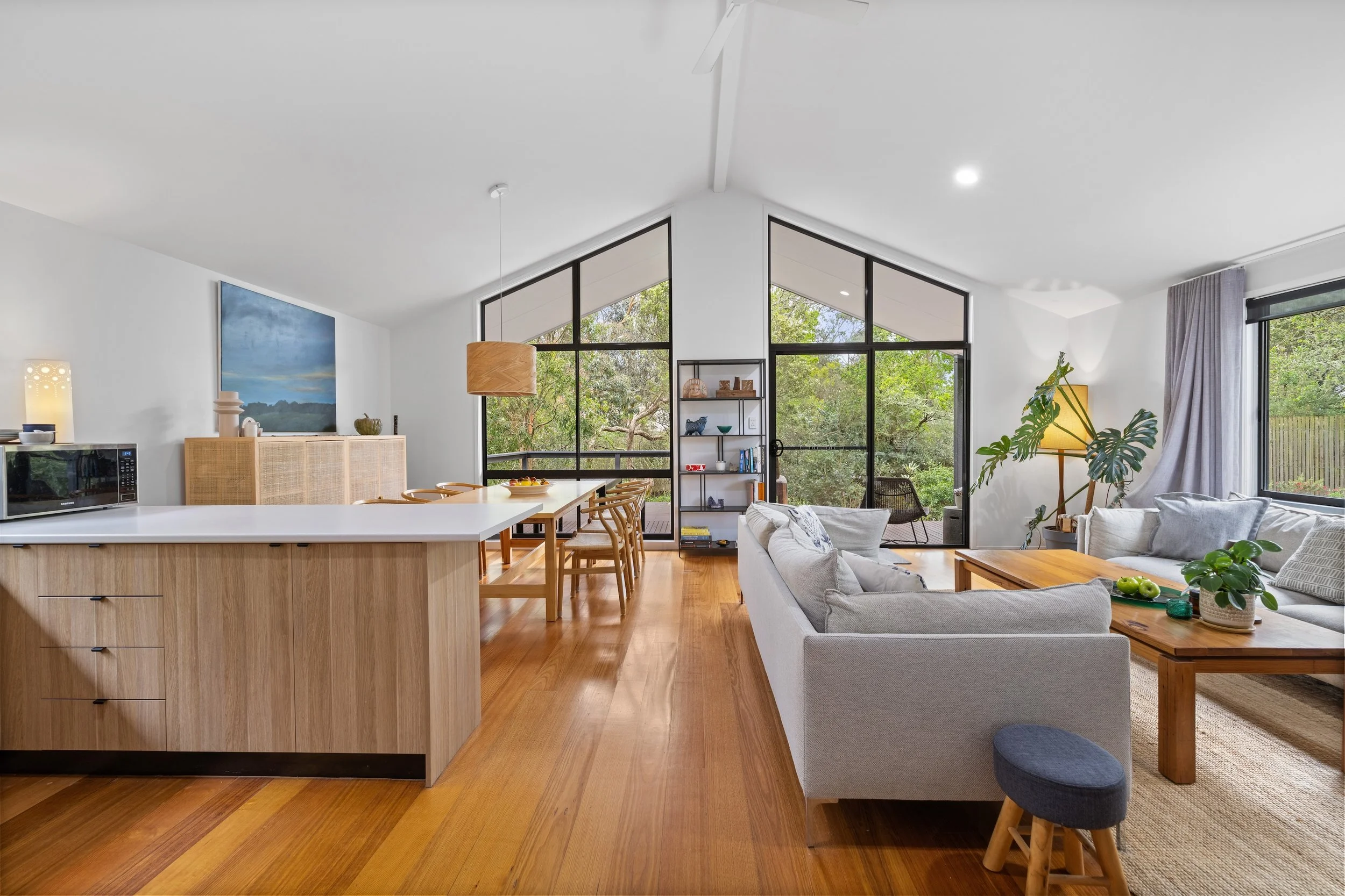 050_Open2view_ID973351-58_Banksia_Avenue.jpg