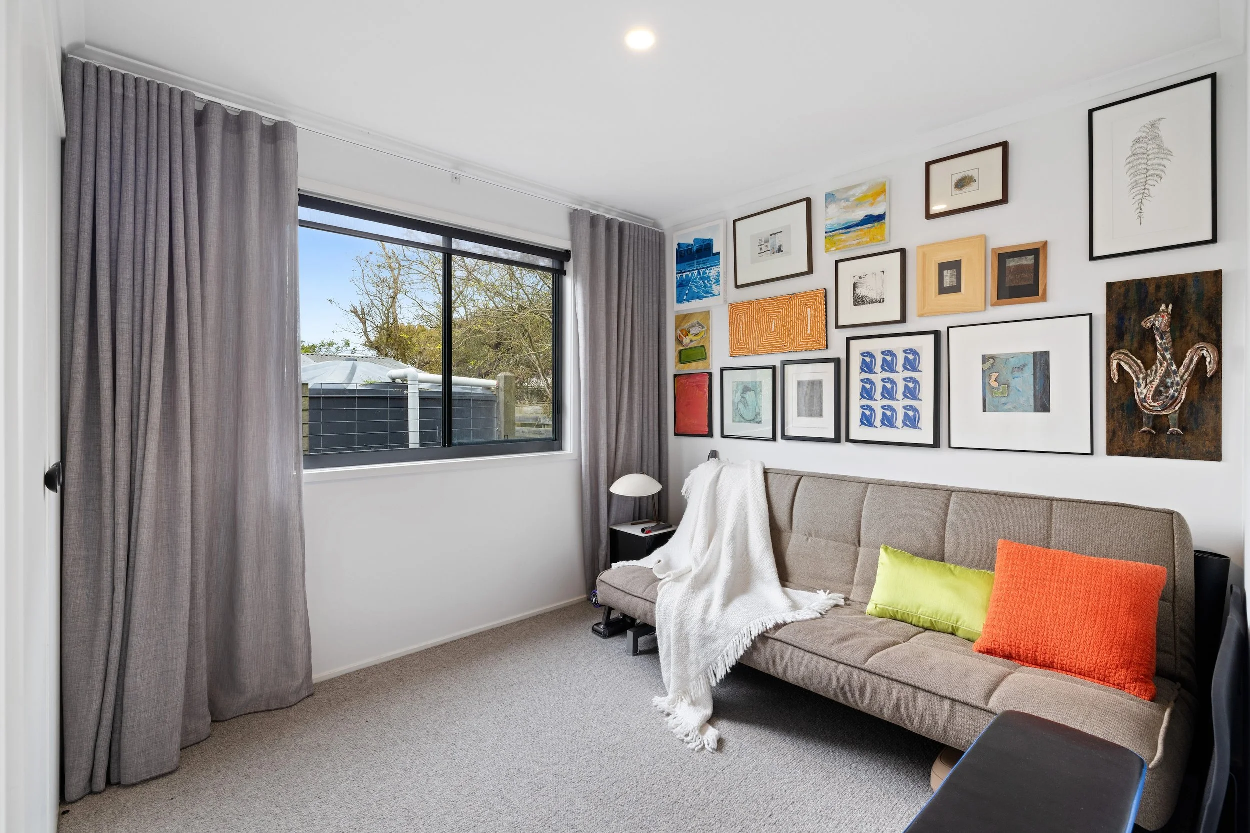 054_Open2view_ID973351-58_Banksia_Avenue.jpg