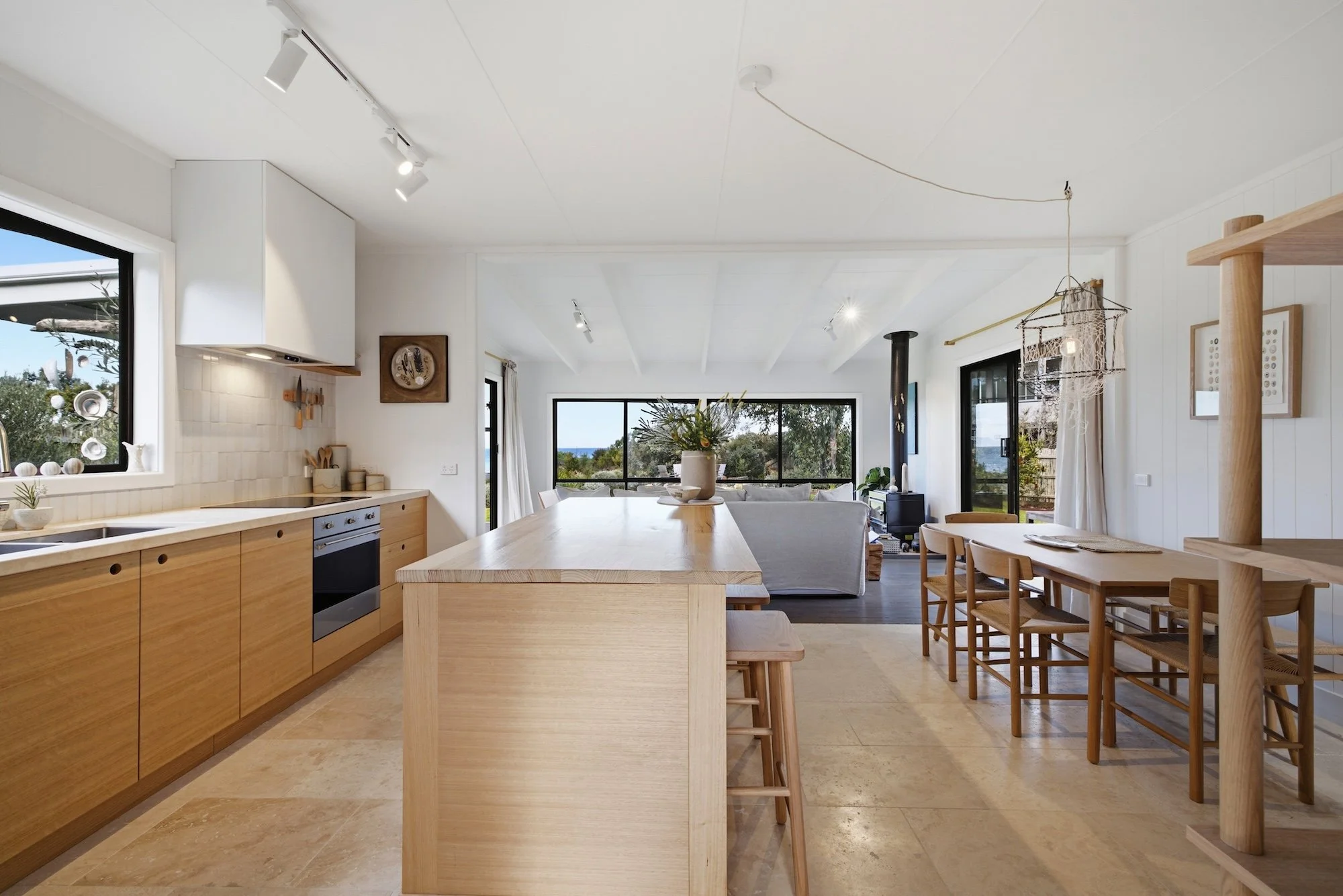 029_Open2view_ID1028632-24_Bayside_Drive.jpg