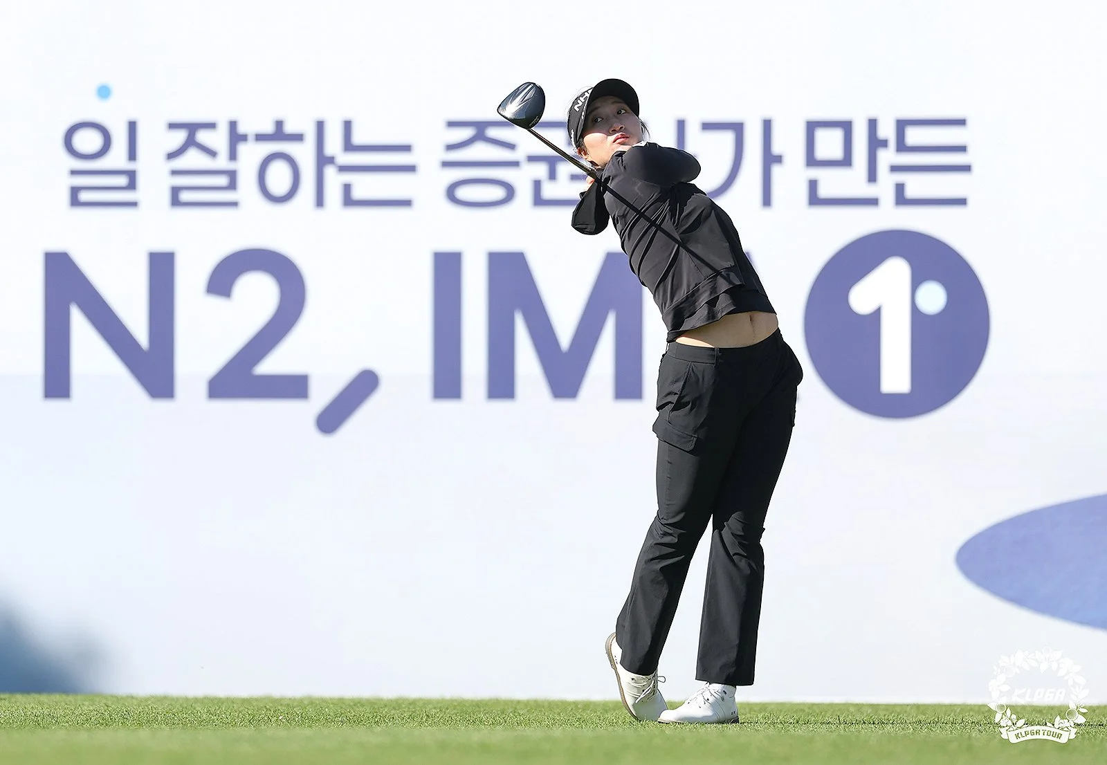 김시현 NH투자증권 LADIES CHAMPIONSHIP 1R 10번홀 티샷.jpg