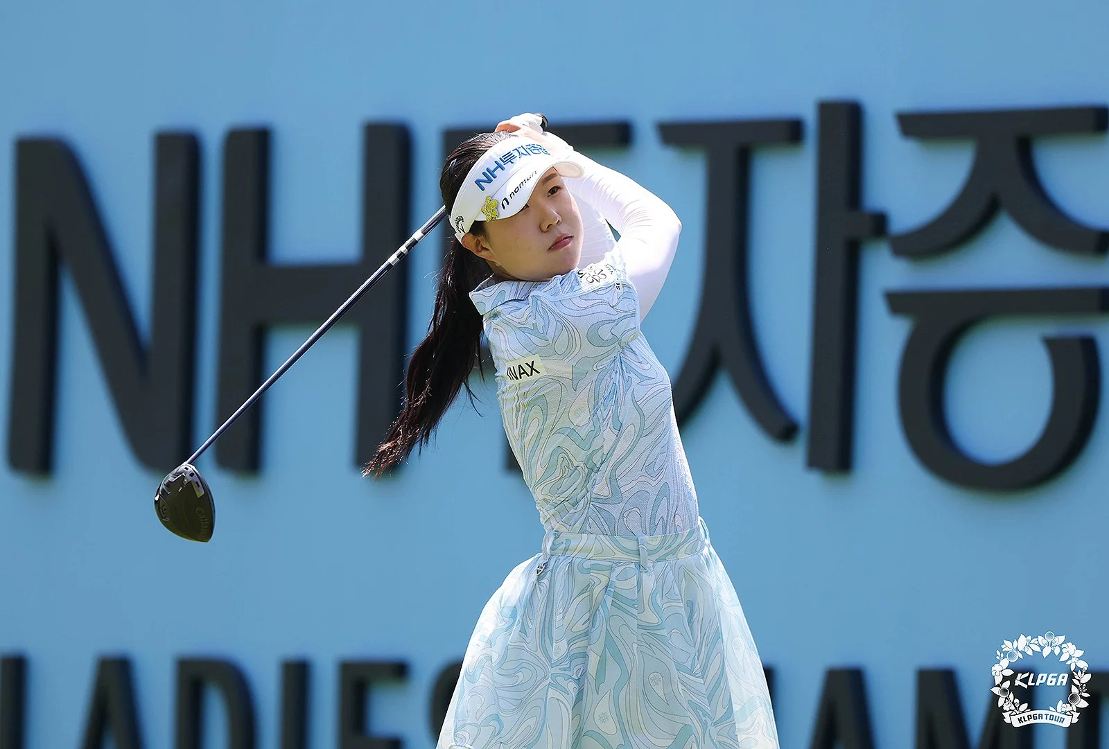 최정원 NH투자증권 LADIES CHAMPIONSHIP 2R 1번홀 티샷1.jpg
