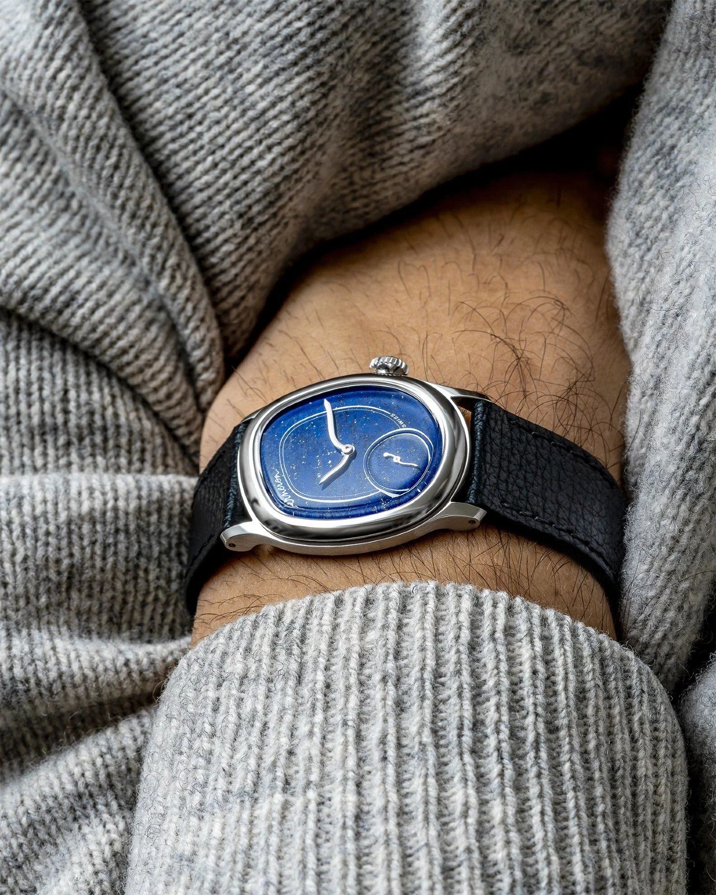 &bull; Mirage Lapis Lazuli
The Mirage Lapis Lazuli evolves with the light throughout the day. The stone gradually reveals its shades of blue, whilst the watch&rsquo;s design flows naturally on the wrist. 
An approach to watchmaking in which technique