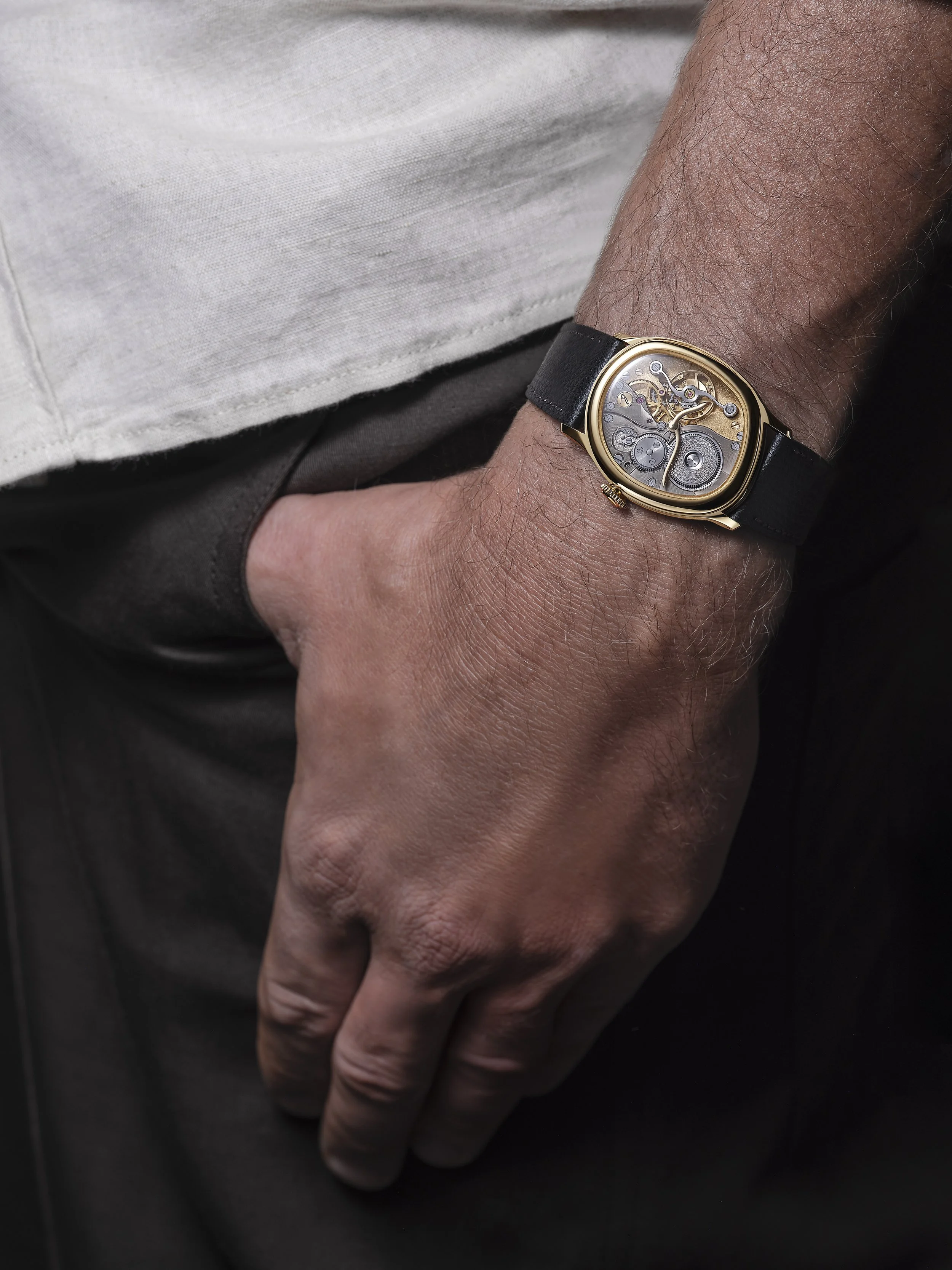 12. MRG_Miroir_wrist.jpg