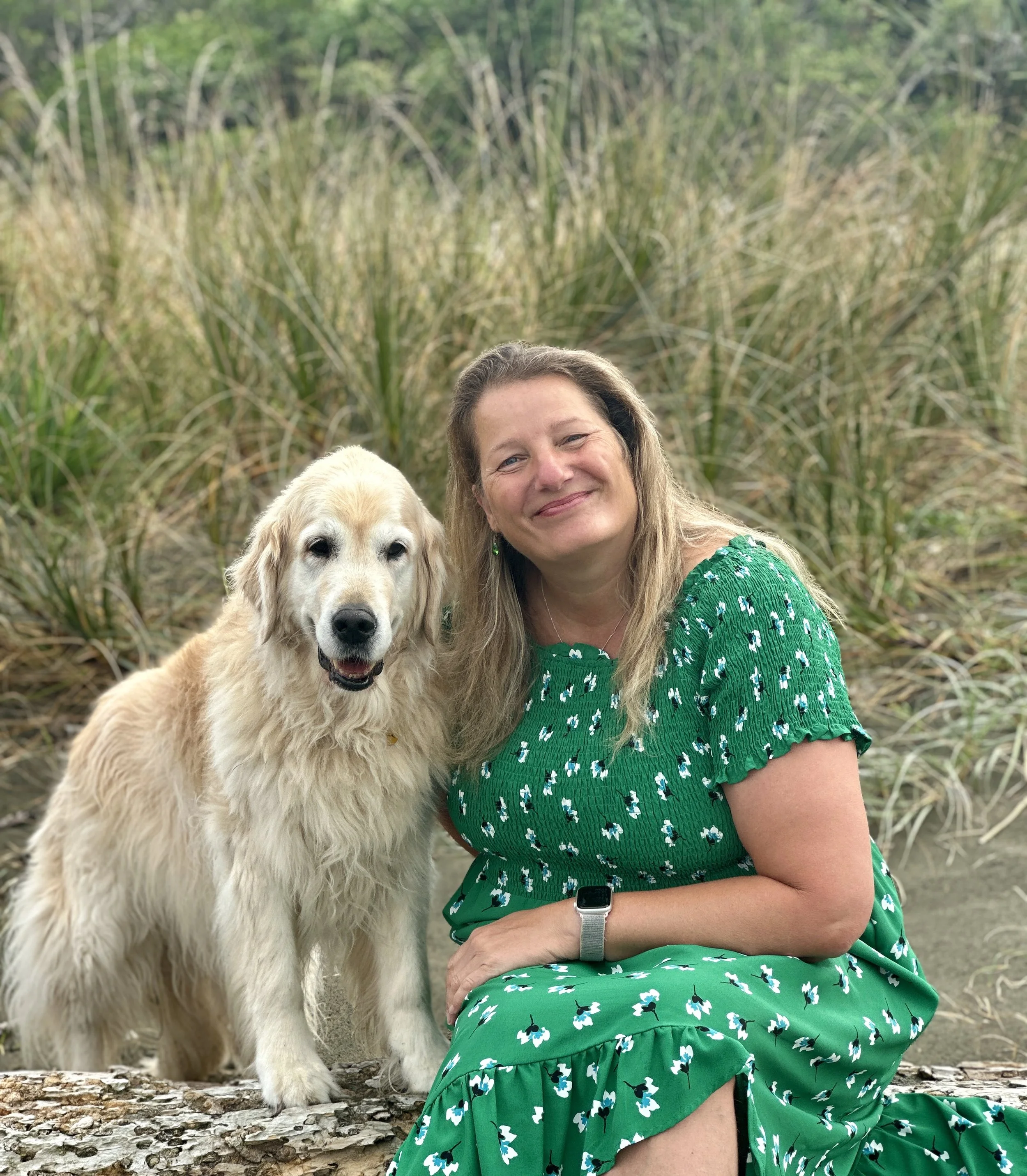 Portrait of Nicole Wijngaarden & Buddha her dog, Life and Relationship Coach in Wellington, New Zealand