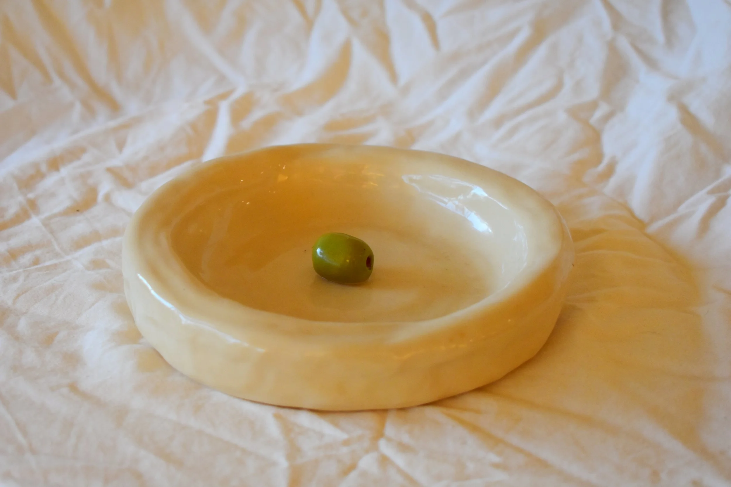 Medium Chunky Lonely Olive Bowl