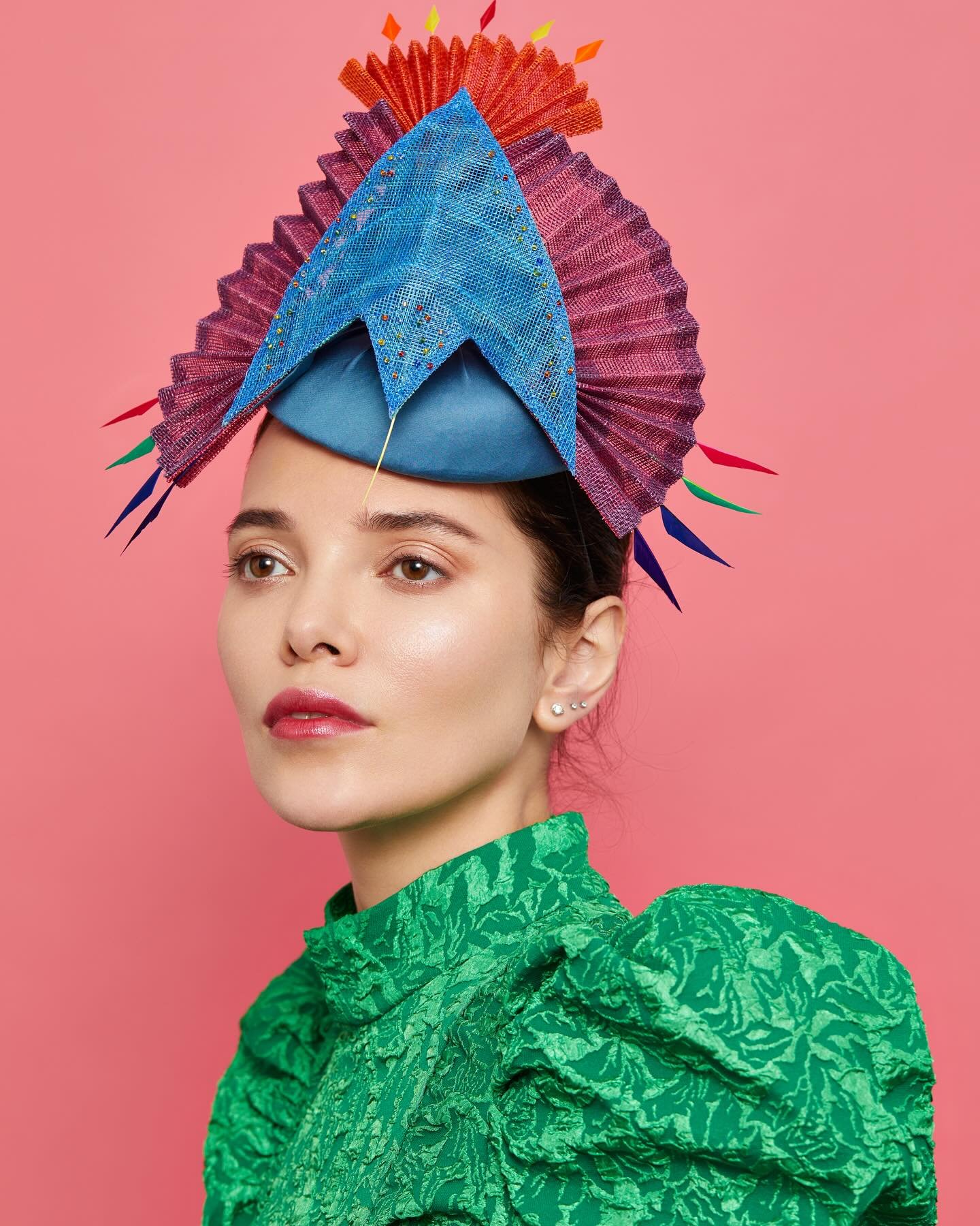 New Collection - Sculptural bird called Para
Made in sinamay straw with bamboo silk and hand cut bright feather detail 
.
Photographer @laurenmarshphotography 
Makeup artist @anitastevensmua 
Model @alena__ts_ 
.
.
.
#bird #sinamay#hat #millinery #mi