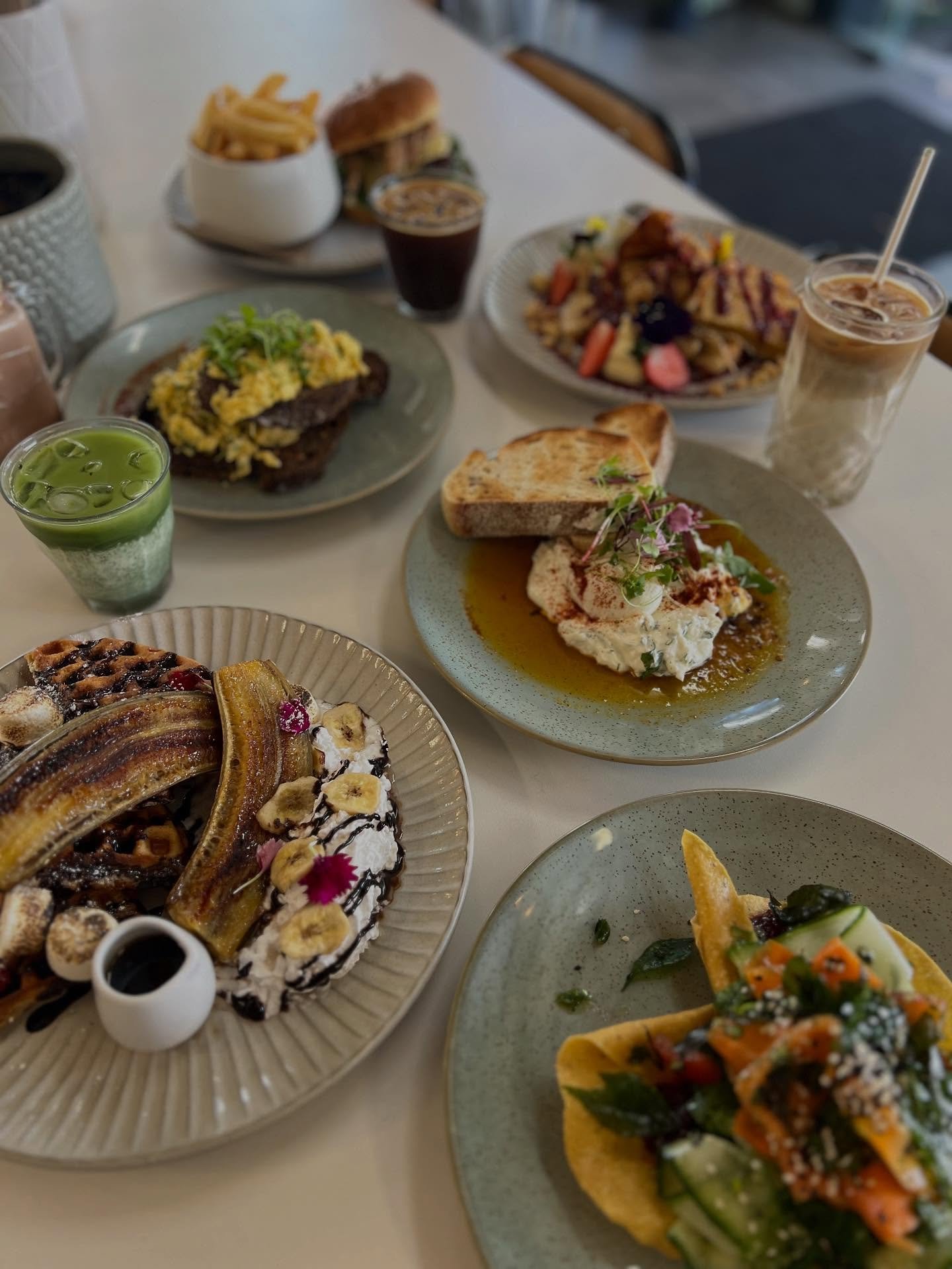 Full bellies and all smiles after our summer menu tasting!
The new menu launches this Friday, with a few updates and some delicious new options. We&rsquo;d love to see you this weekend to try them 🤤
.
#victus #victusnz #menu #newmenu #summer #food #