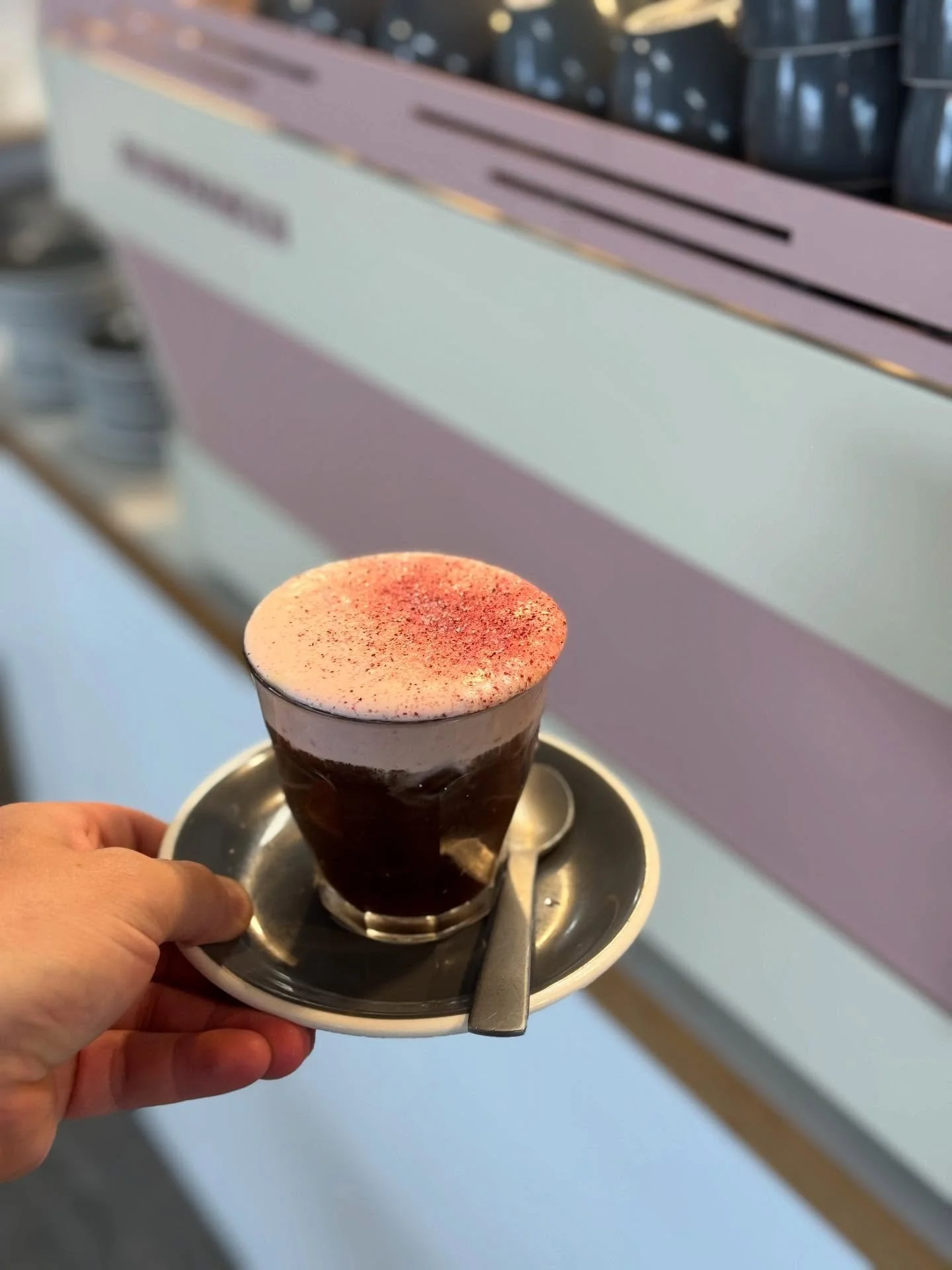 Move over Mont Blanc 👉🏼 and say hello to the Mont Blush 🌸 
A Victus take on this signature drink. @ozonecoffeenz Iced Cold Brew with raspberry rose cold foam and raspberry sugar. 

💫 New on our Seasonal Summer drinks menu! Get in to try this beau