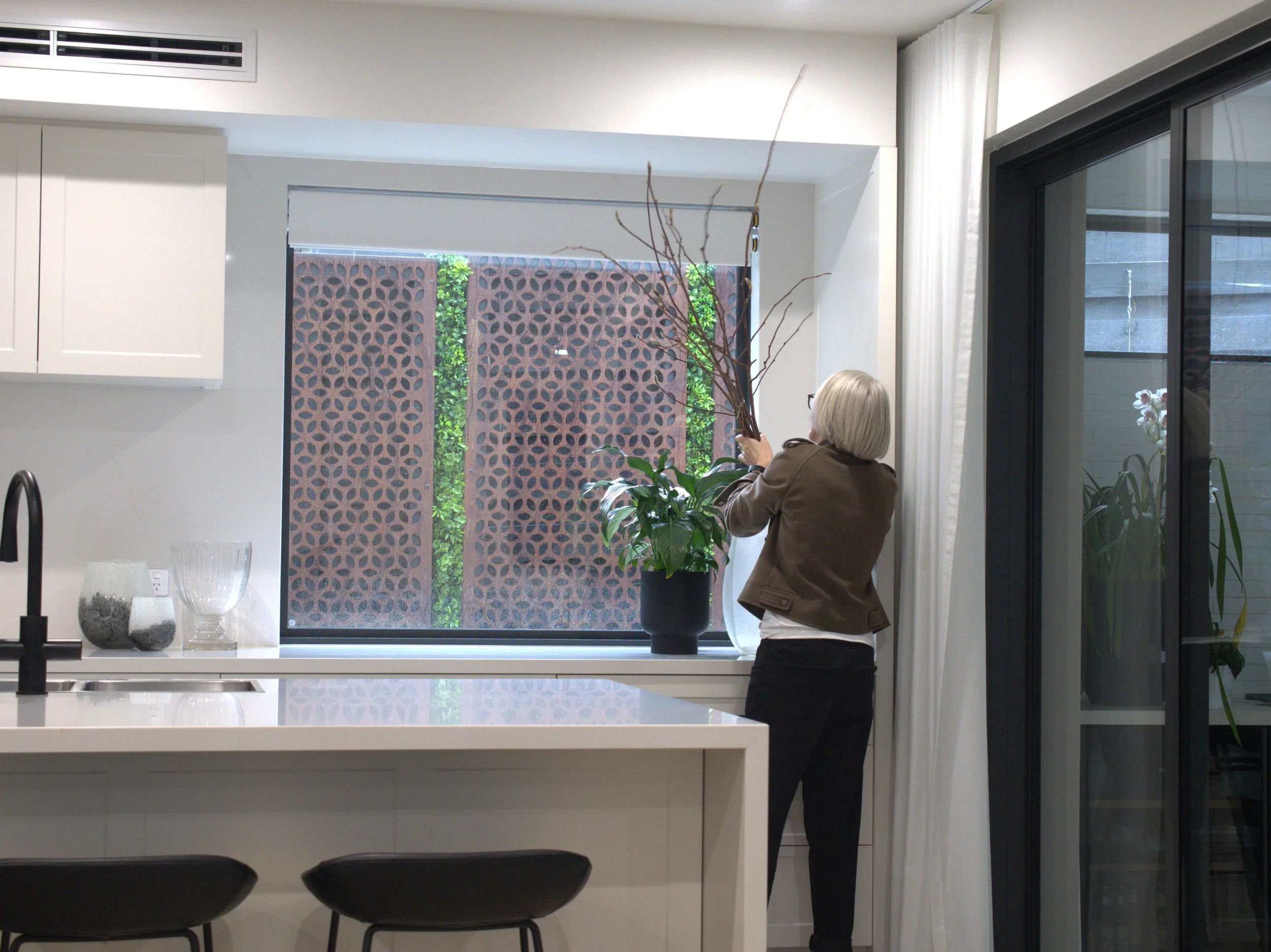 P1066080 - straightened and lightened.jpg