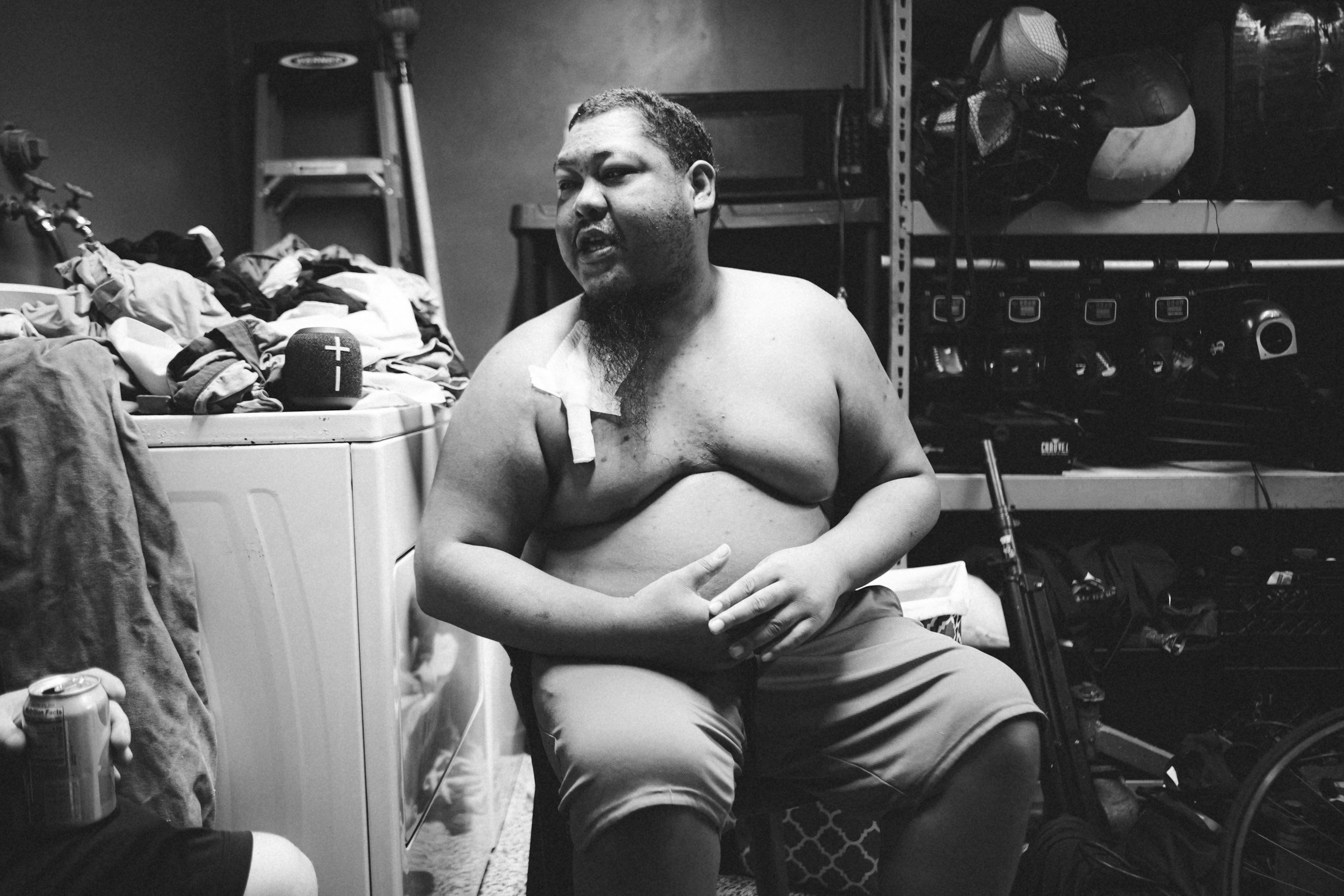 Controlar el peso y la presión arterial no solo reduce el riesgo cardiovascular, sino que también protege la memoria, la autonomía y la identidad personal en el envejecimiento.