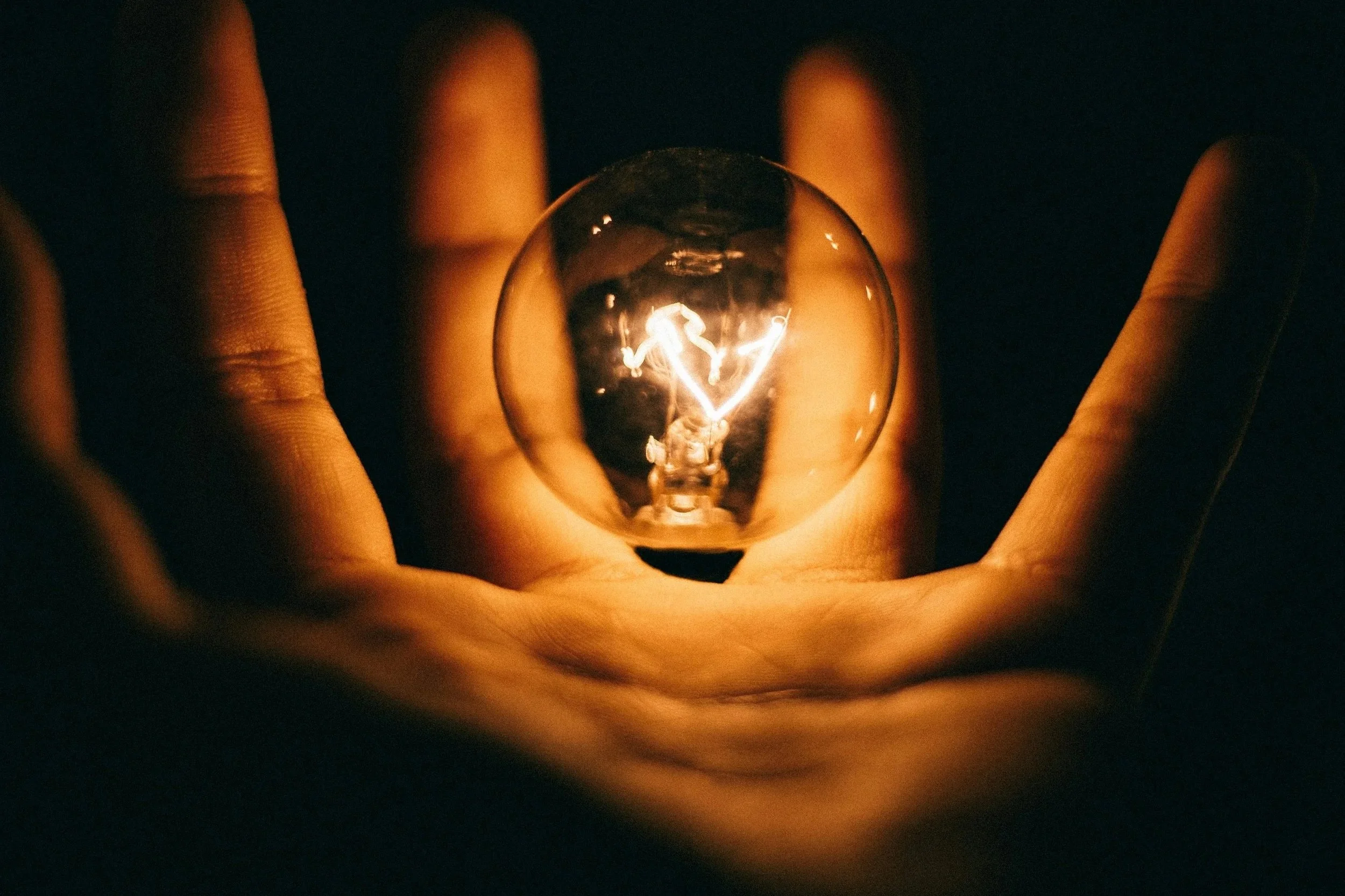 Dónde nace la intuición: neurocientíficos identifican el mecanismo cerebral de los «momentos eureka»