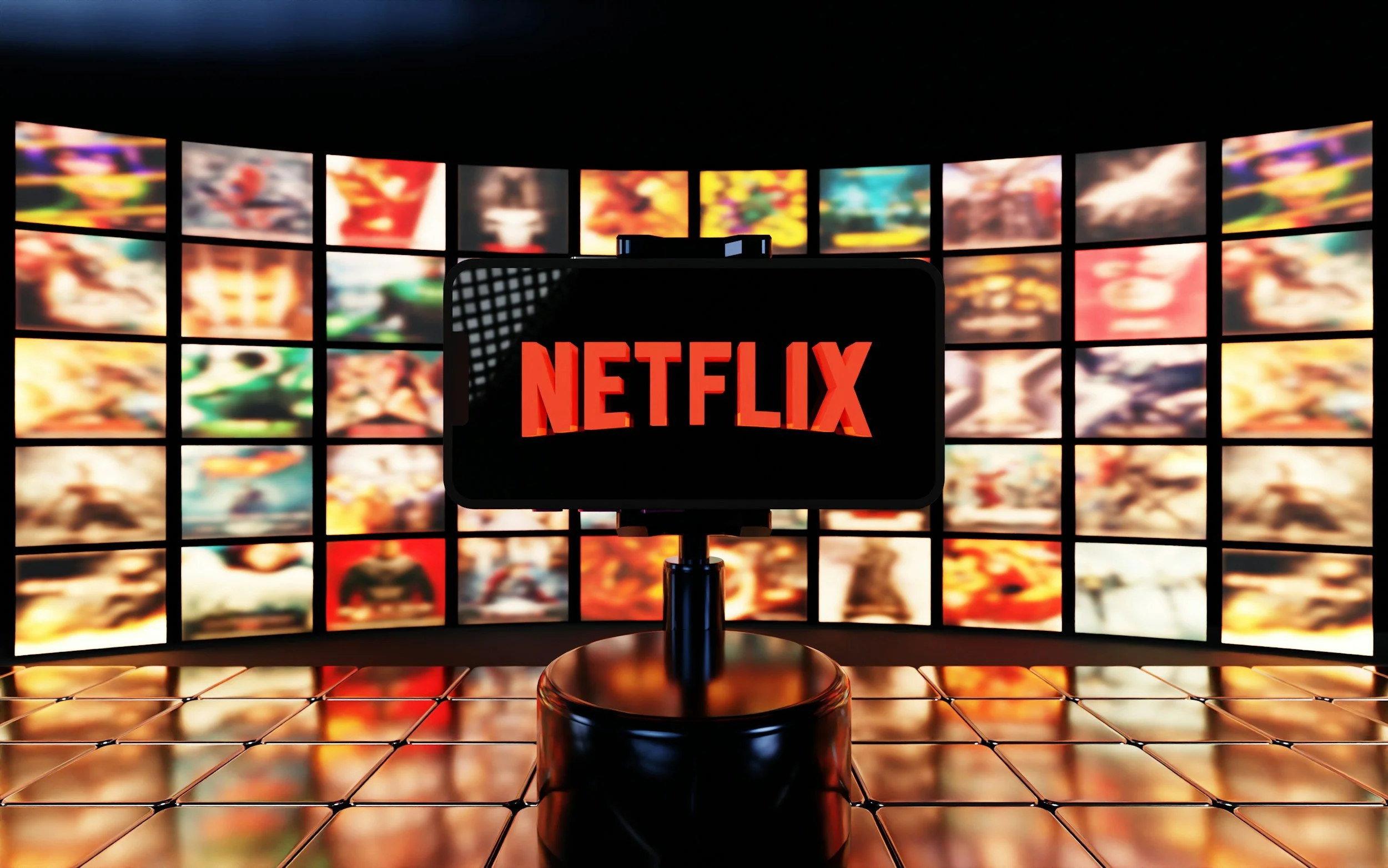 Las plataformas de streaming como Netflix, HBO o Disney+ impulsan el binge-watching al estrenar temporadas completas y activar la reproducción automática del siguiente episodio.