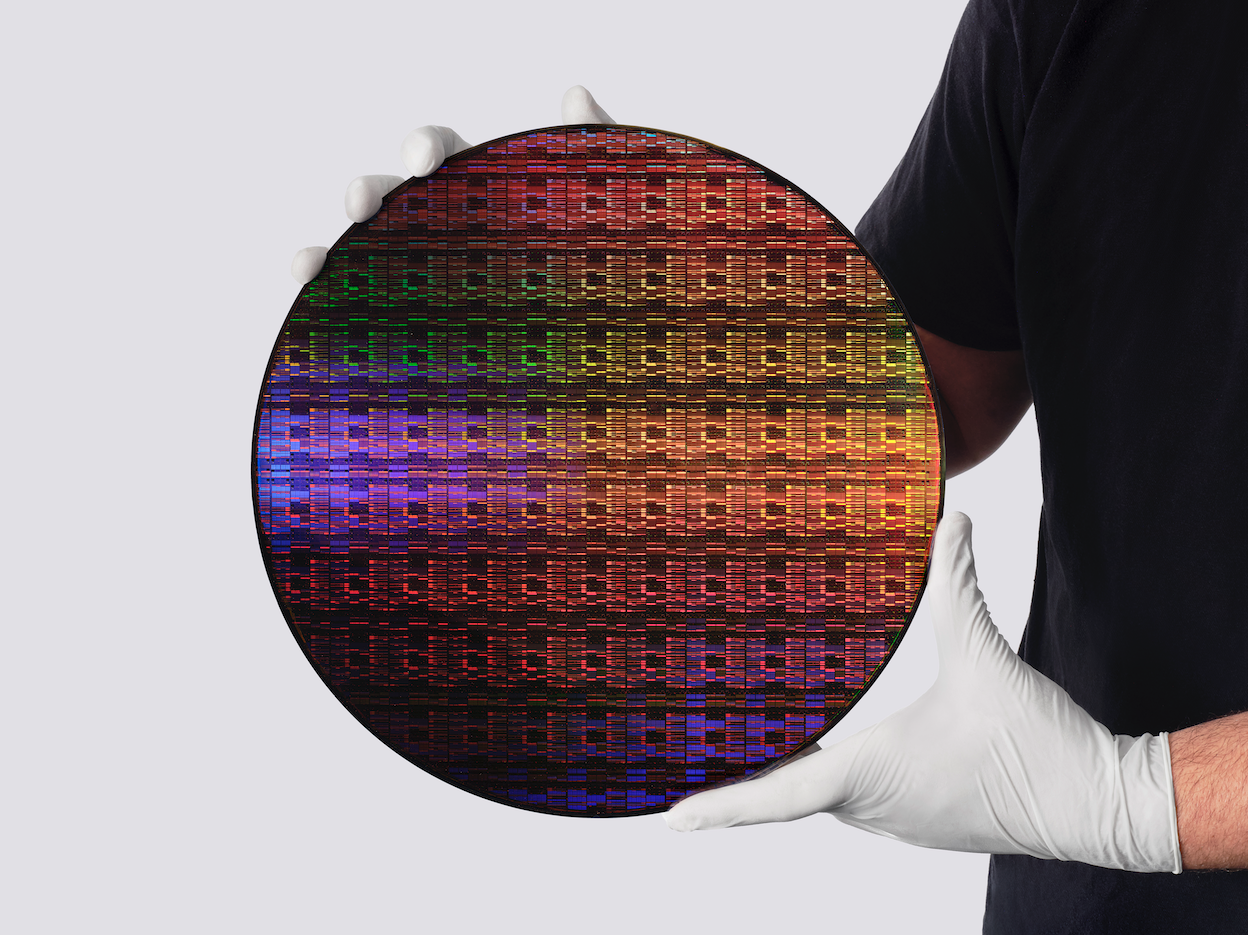 IBM presenta el primer chip de menos de 1 nanómetro del mundo: así cambiará la inteligencia artificial y la informática del futuro