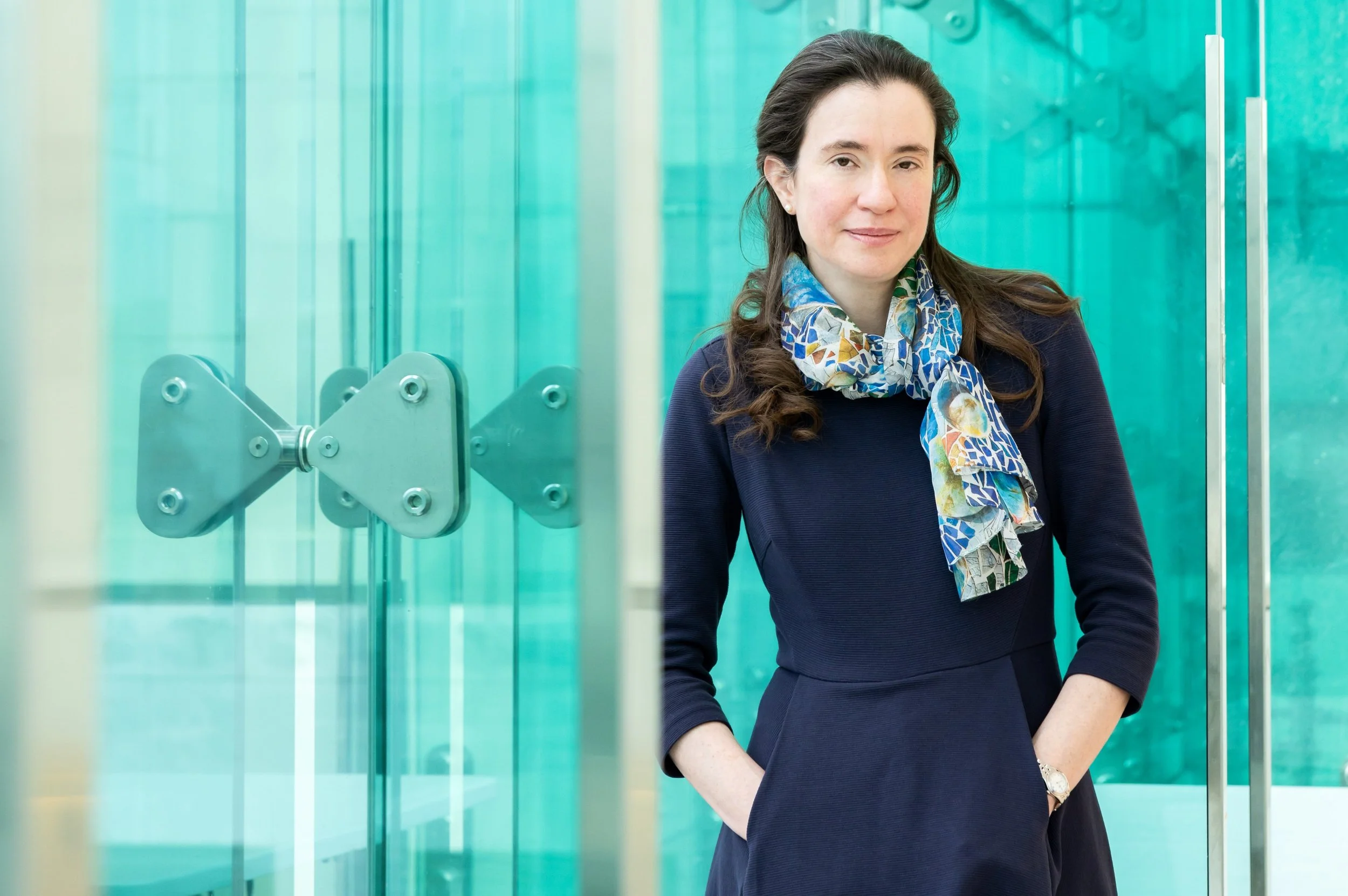 Myriam Heiman, directora del Instituto Picower del MIT y una de las responsables del nuevo atlas del cuerpo estriado, investiga por qué ciertas neuronas son especialmente vulnerables al Huntington y otras enfermedades neurodegenerativas.