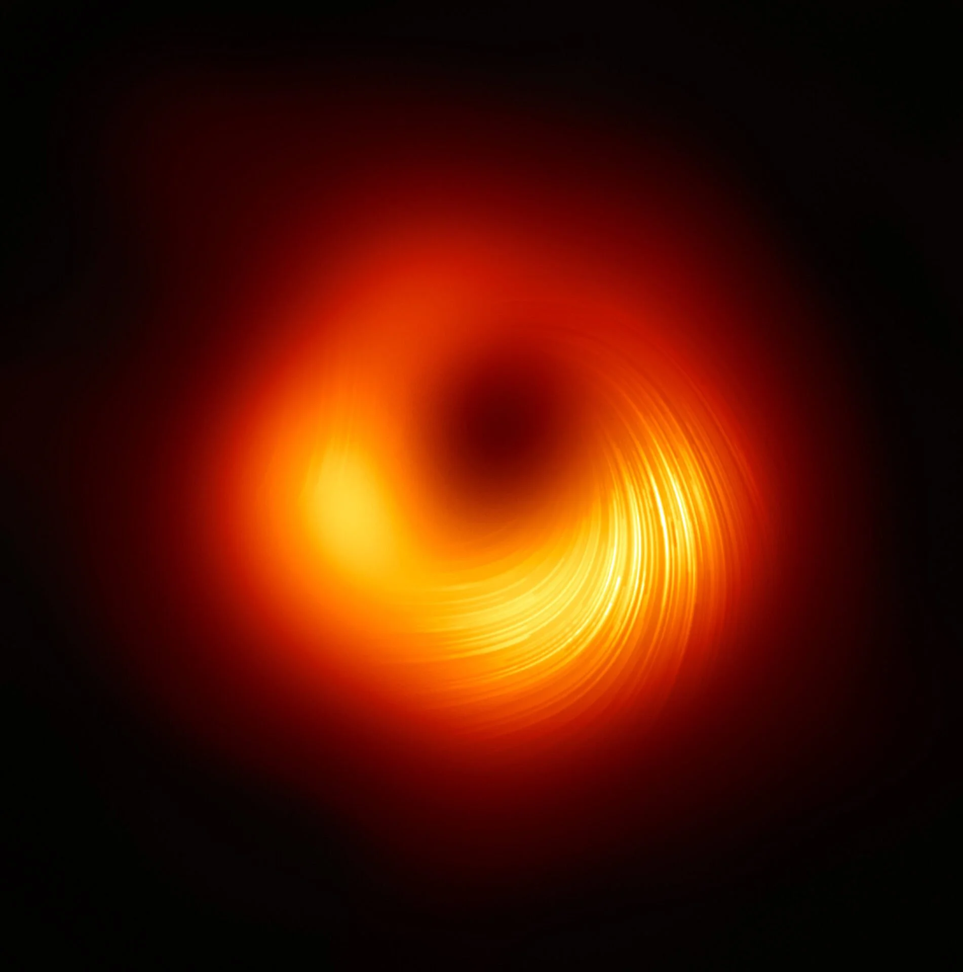 La colaboración del Telescopio del Horizonte de Sucesos (EHT) ofrece una nueva visión del gigantesco agujero negro en el centro de la galaxia M87, ahora en luz polarizada.