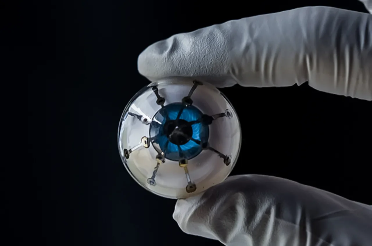 Prototipo de ojo biónico desarrollado mediante impresión 3D por investigadores de la Universidad de Minnesota.