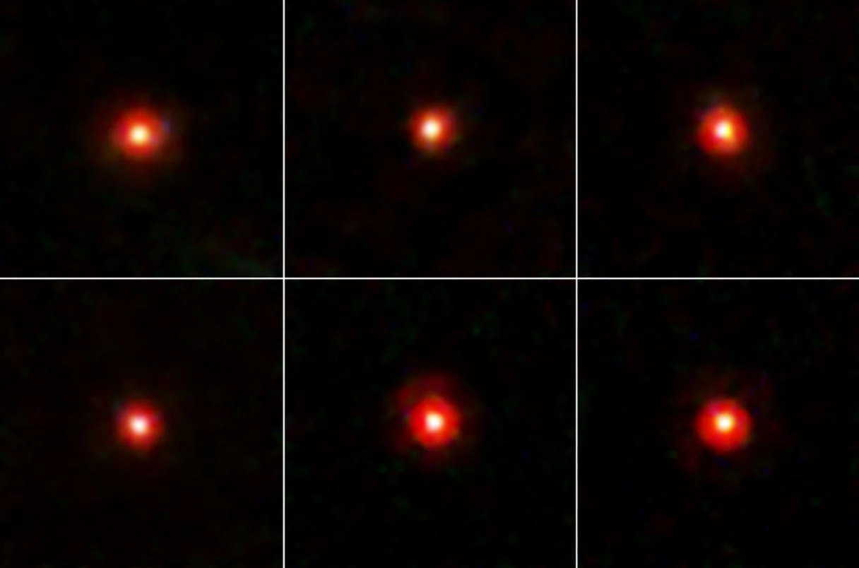Seis ejemplos de los enigmáticos pequeños puntos rojos observados por el telescopio espacial James Webb durante los primeros 1.000 millones de años del universo