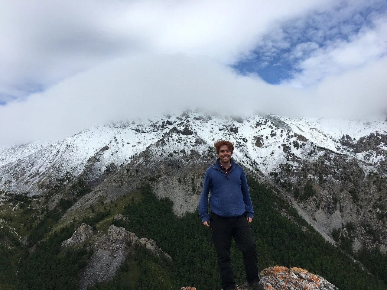 Ross Anderson, investigador de la Universidad de Oxford y coautor del estudio, durante el trabajo de campo en las montañas al oeste del lago Khuvsgul, en Mongolia, en el verano de 2017.