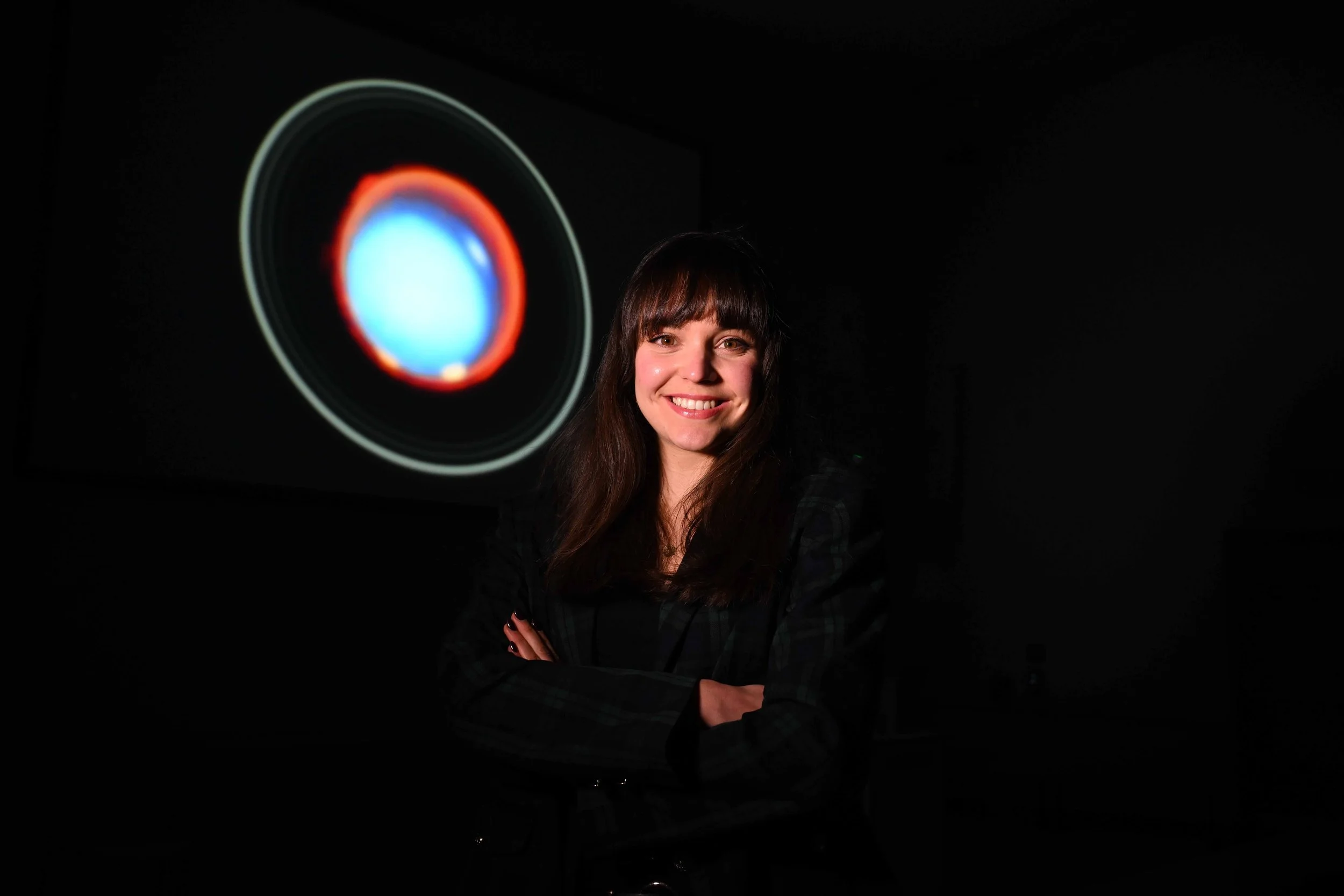 Paola Tiranti, doctoranda de la Universidad de Northumbria y autora principal del estudio que ha cartografiado por primera vez la atmósfera superior de Urano