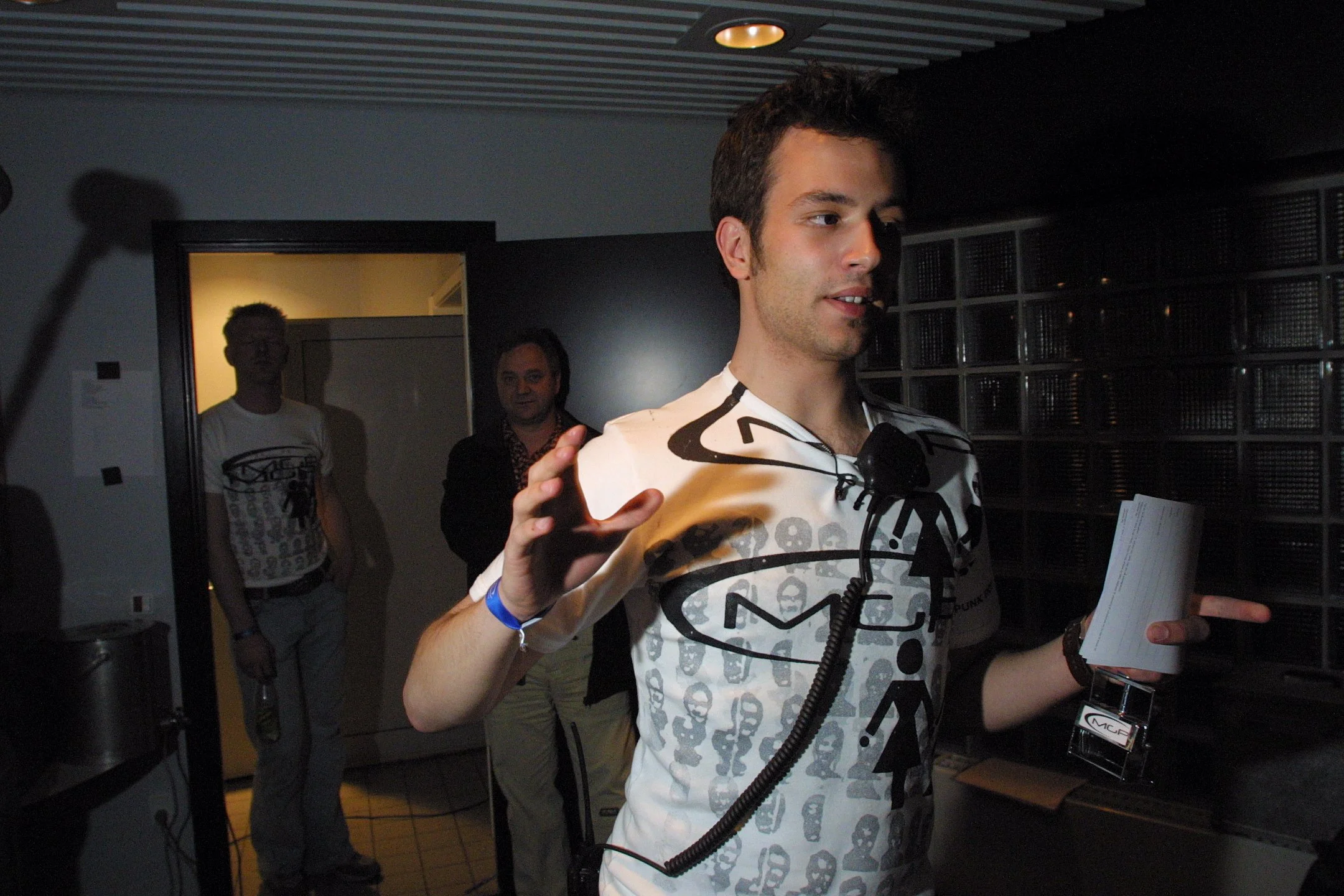 2002-04-25 18.16.31.jpg