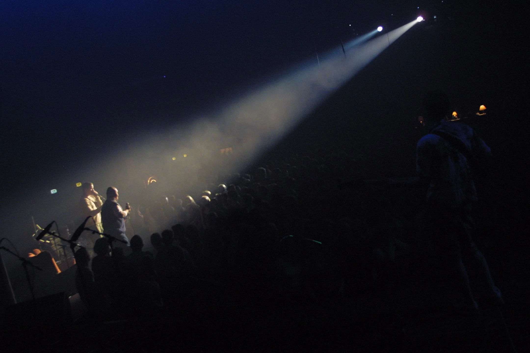 2002-04-25 18.36.35.jpg