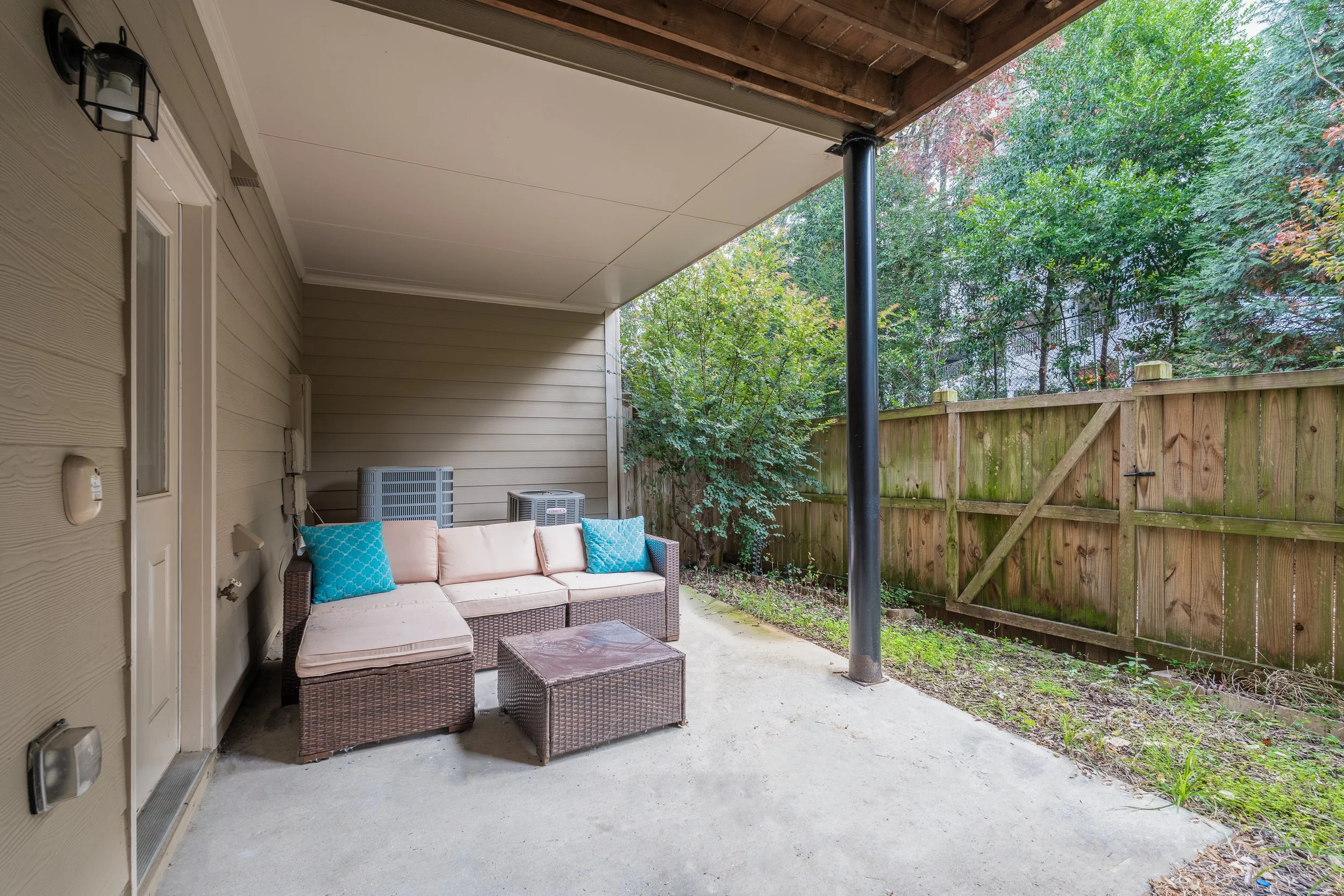 995 Sibley Ln-39.jpg